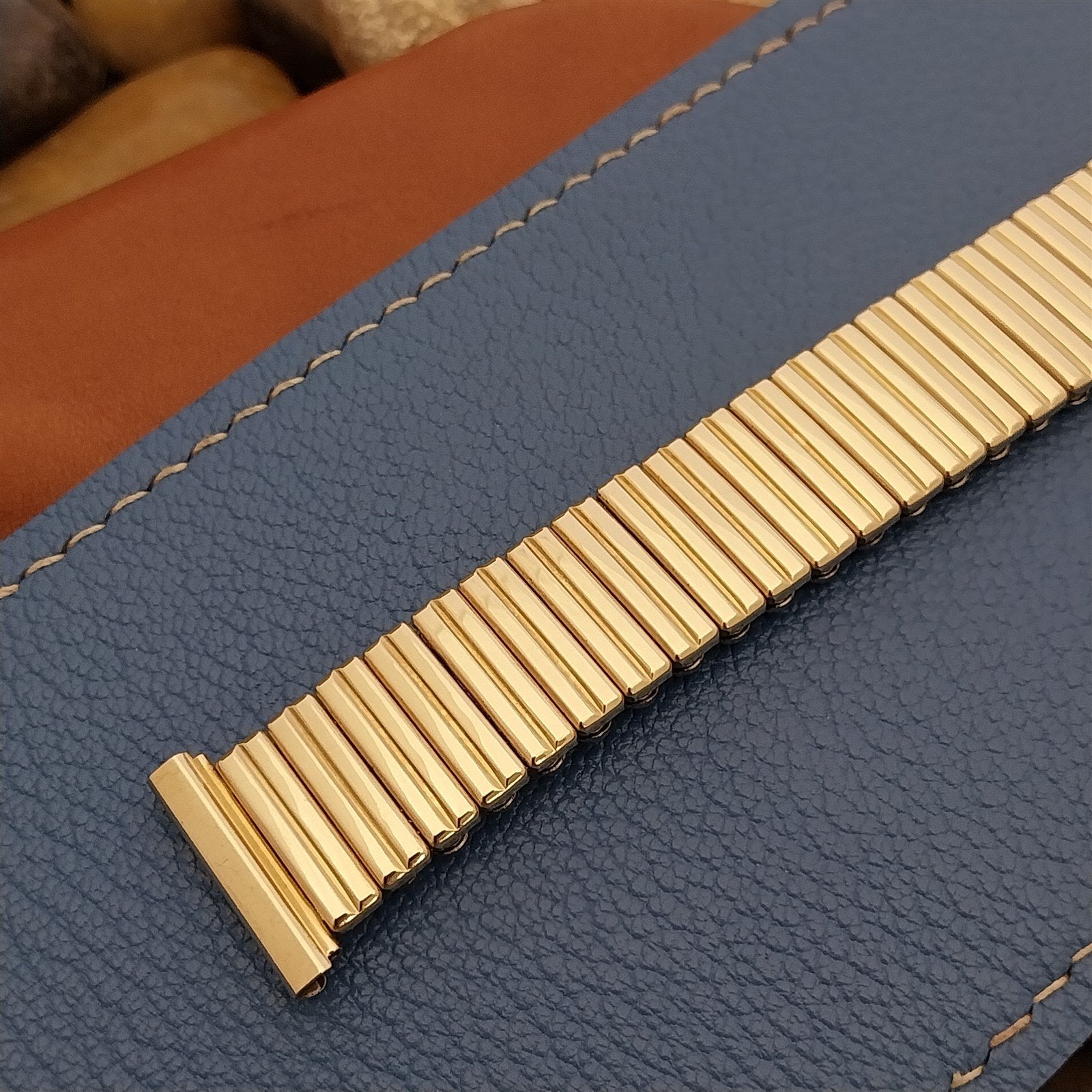 10K Yellow Gold-Filled Kalbe Short Scissor Expansion nos Vintage Watch Band