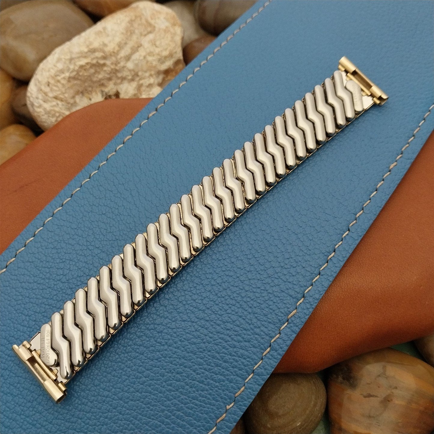 10K Yellow Gold-Filled Kalbe Short Scissor Expansion nos Vintage Watch Band