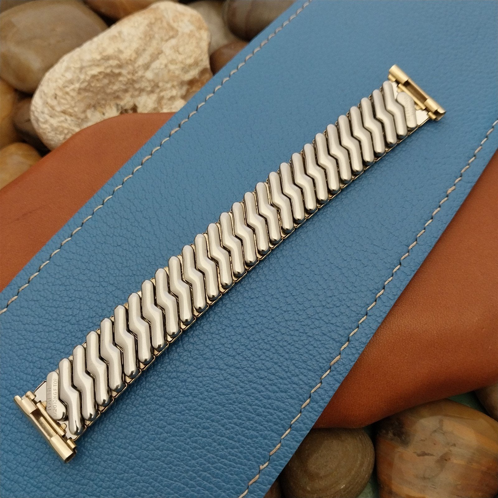 10K Yellow Gold-Filled Kalbe Short Scissor Expansion nos Vintage Watch Band