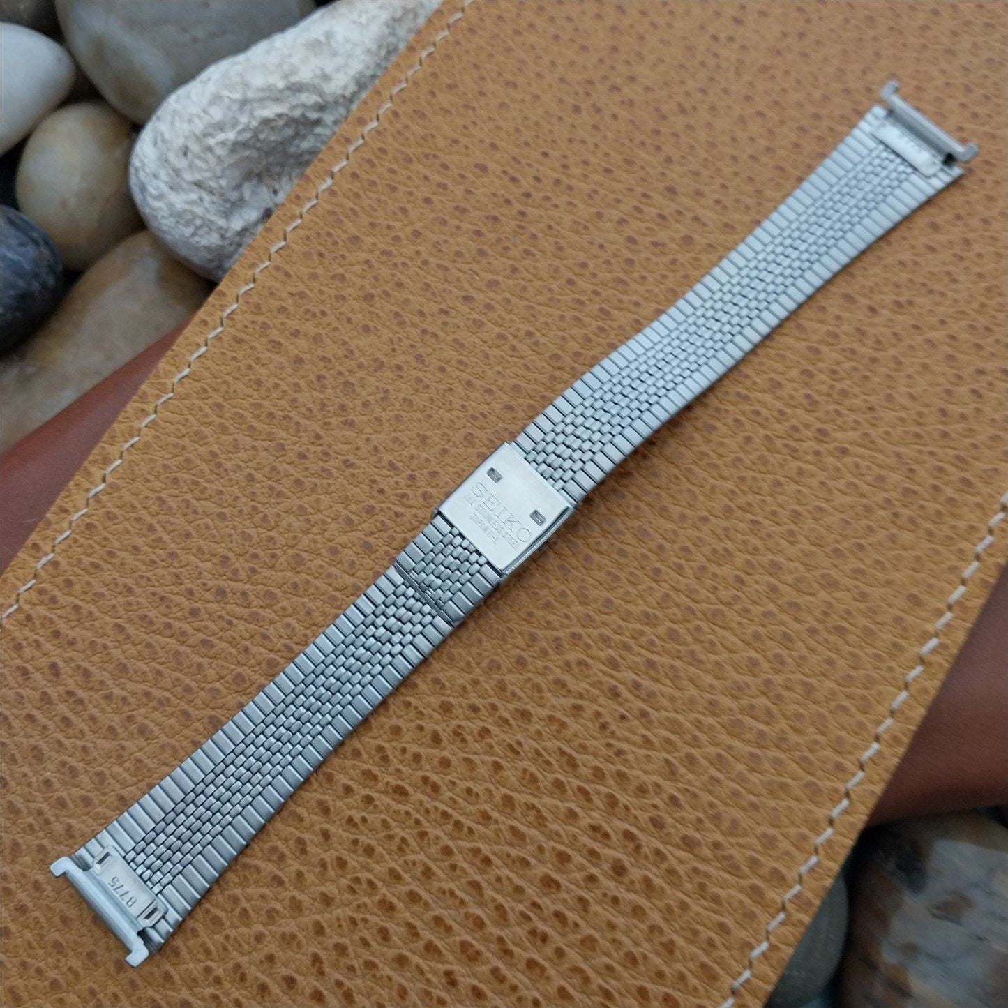 B775 13mm Seiko Womens Stainless Steel nos Vintage Watch Band