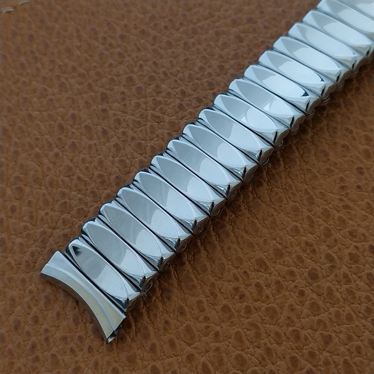 17.2mm Lenox USA Stainless Steel Expansion nos 1960s Watch Band