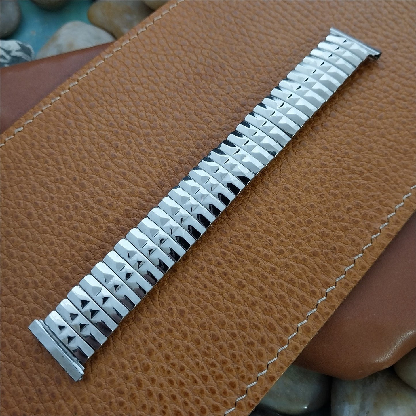 Short 1960s Stainless Steel Mark VII USA nos Vintage Watch Band