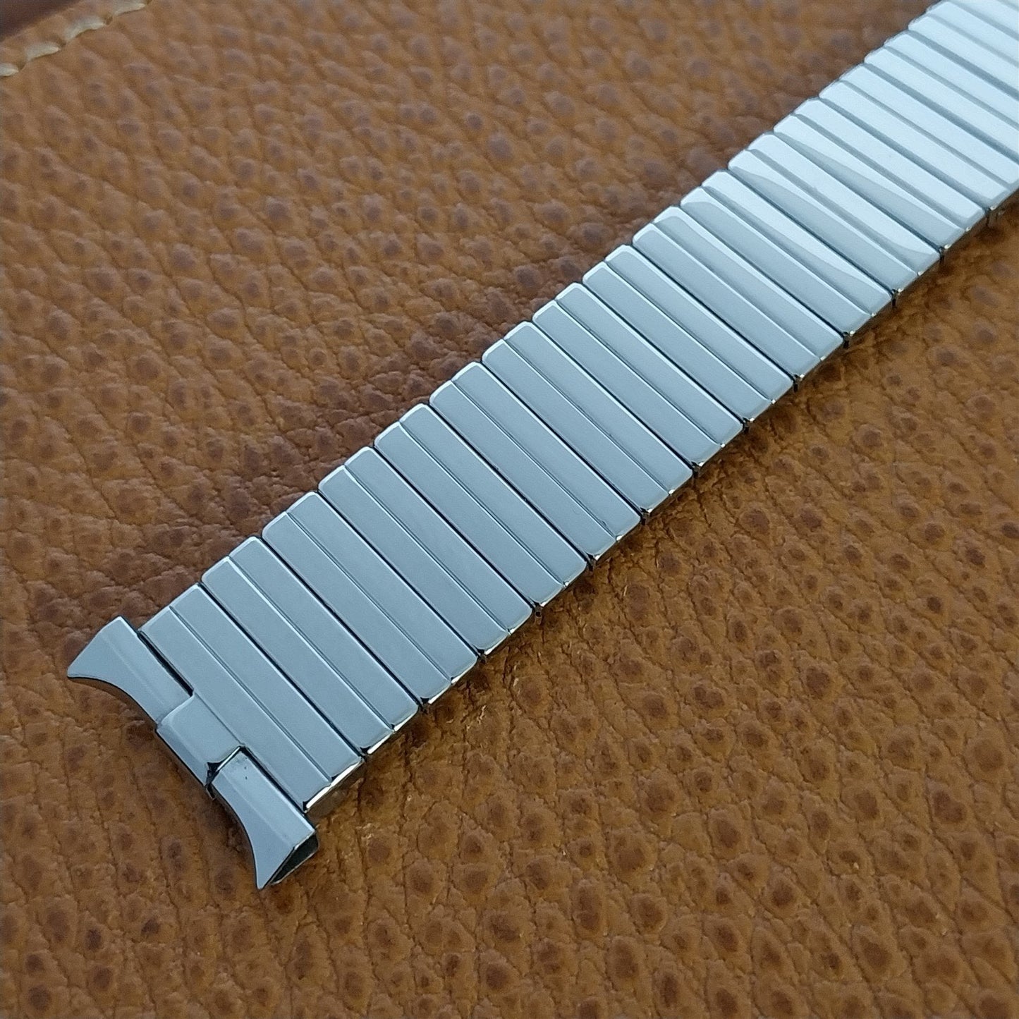 1960s 19mm JB Champion USA Slim Stainless Steel Short nos Vintage Watch Band