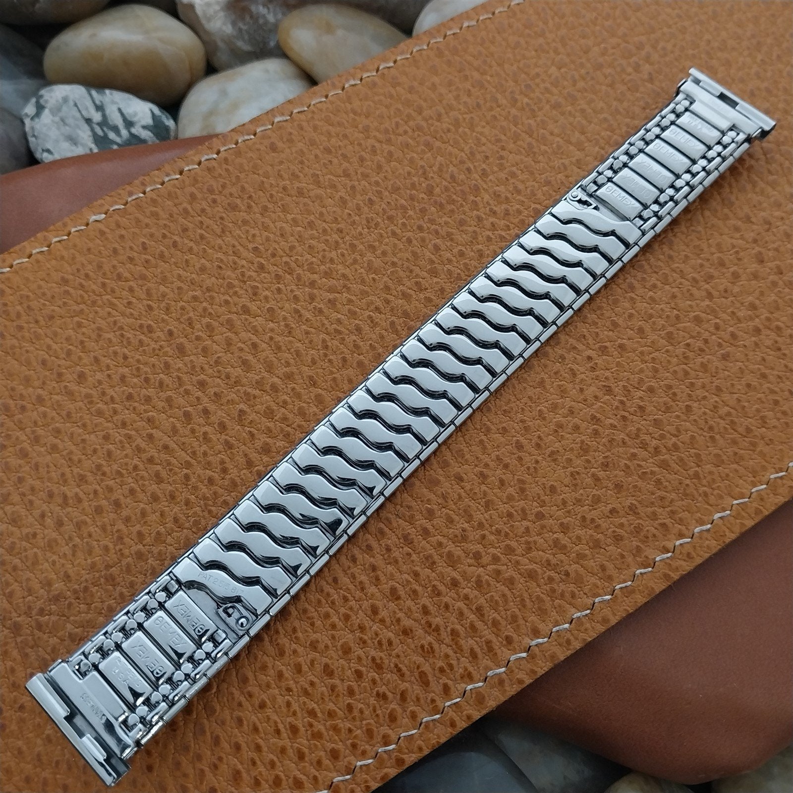 19mm 18mm Stainless Steel Classic Stretch Gemex Unused 1950s Vintage Watch Band