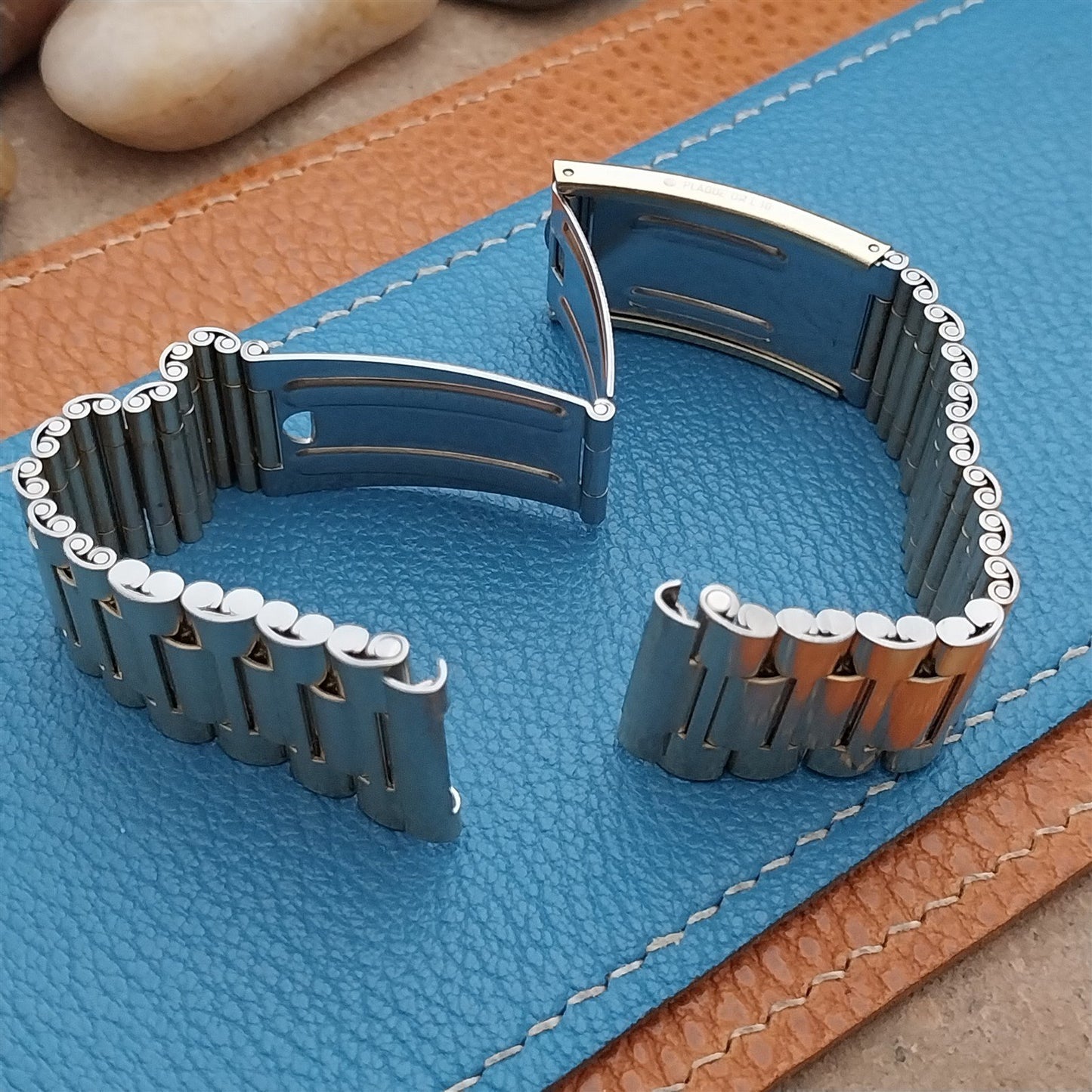 Vintage Zodiac 20mm Flared Swiss NSA Yellow Gold Plate Unused Classic Watch Band