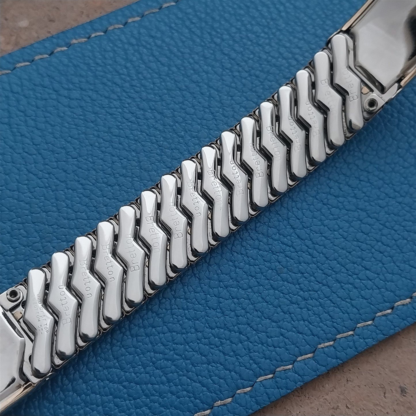 5/8" Gold-Filled & Alligator Bretton Classic nos 1940s Vintage Watch Band