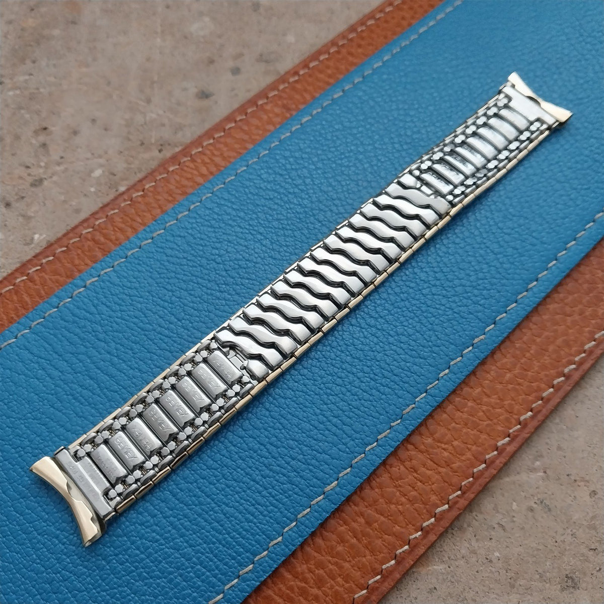 Classic Gemex wide 10k Yellow Gold-Filled nos 19mm 1950s old-stock Watch Band