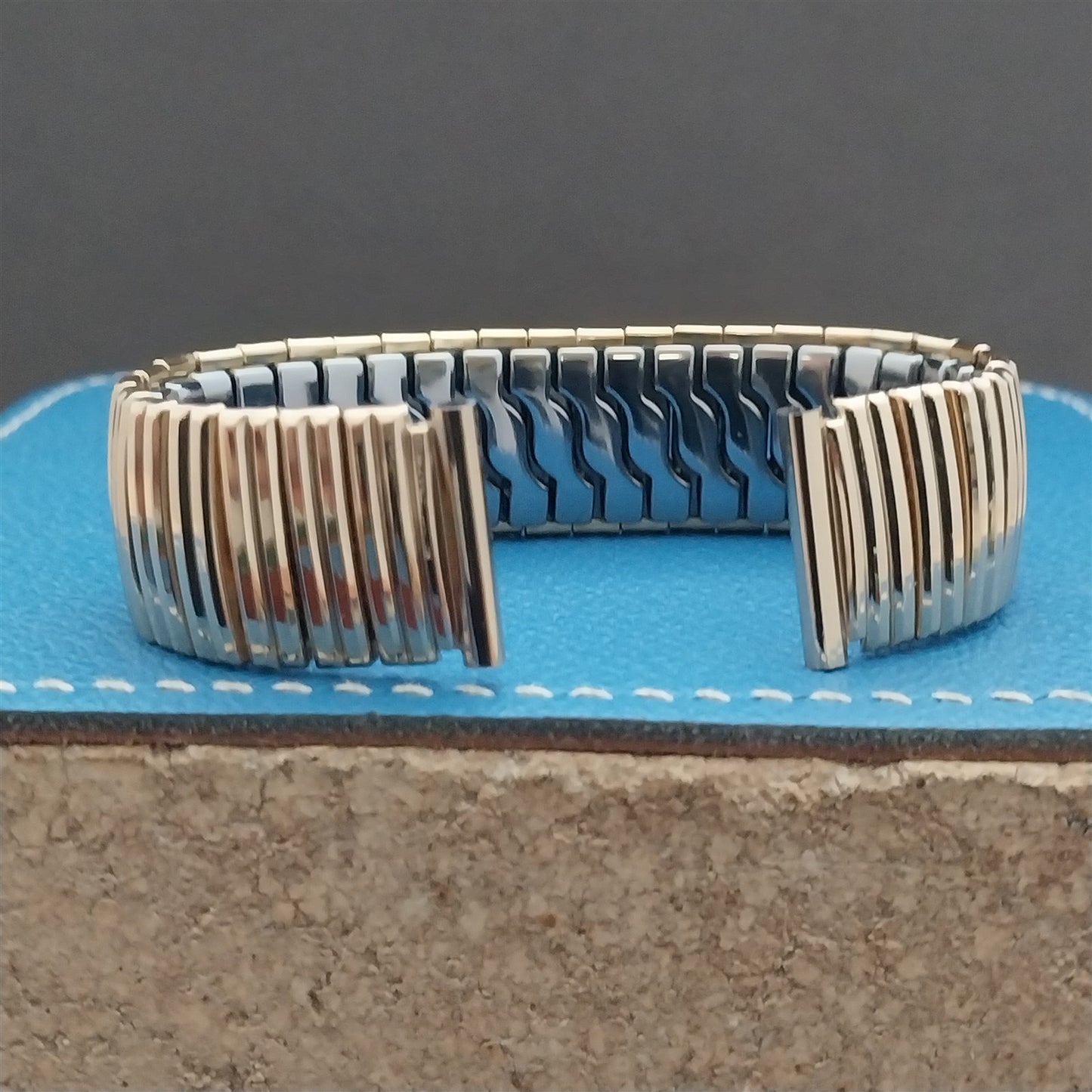 Vintage Wide Gold-Fill 1950s Gemex 17.2mm 17mm 16mm Unused Classic Watch Band