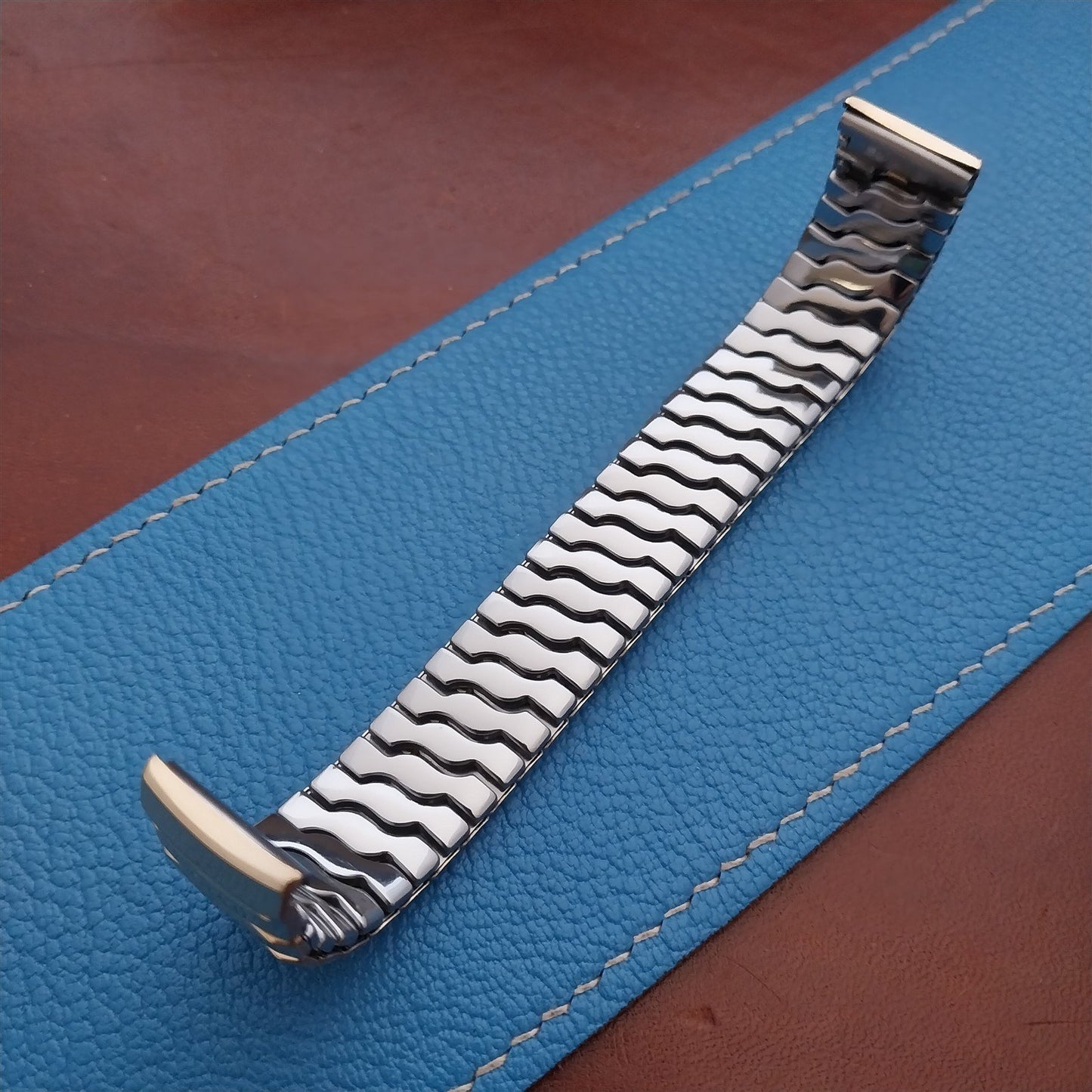 Vintage Gold-Filled 5/8" Gemex Cavalcade Classic Stretch Unused 1950s Watch Band