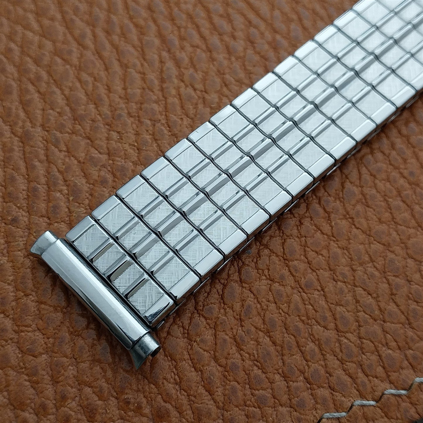 17mm 18mm 19mm JB Champion Long Stainless Steel Stretch Classic 1970s Watch Band