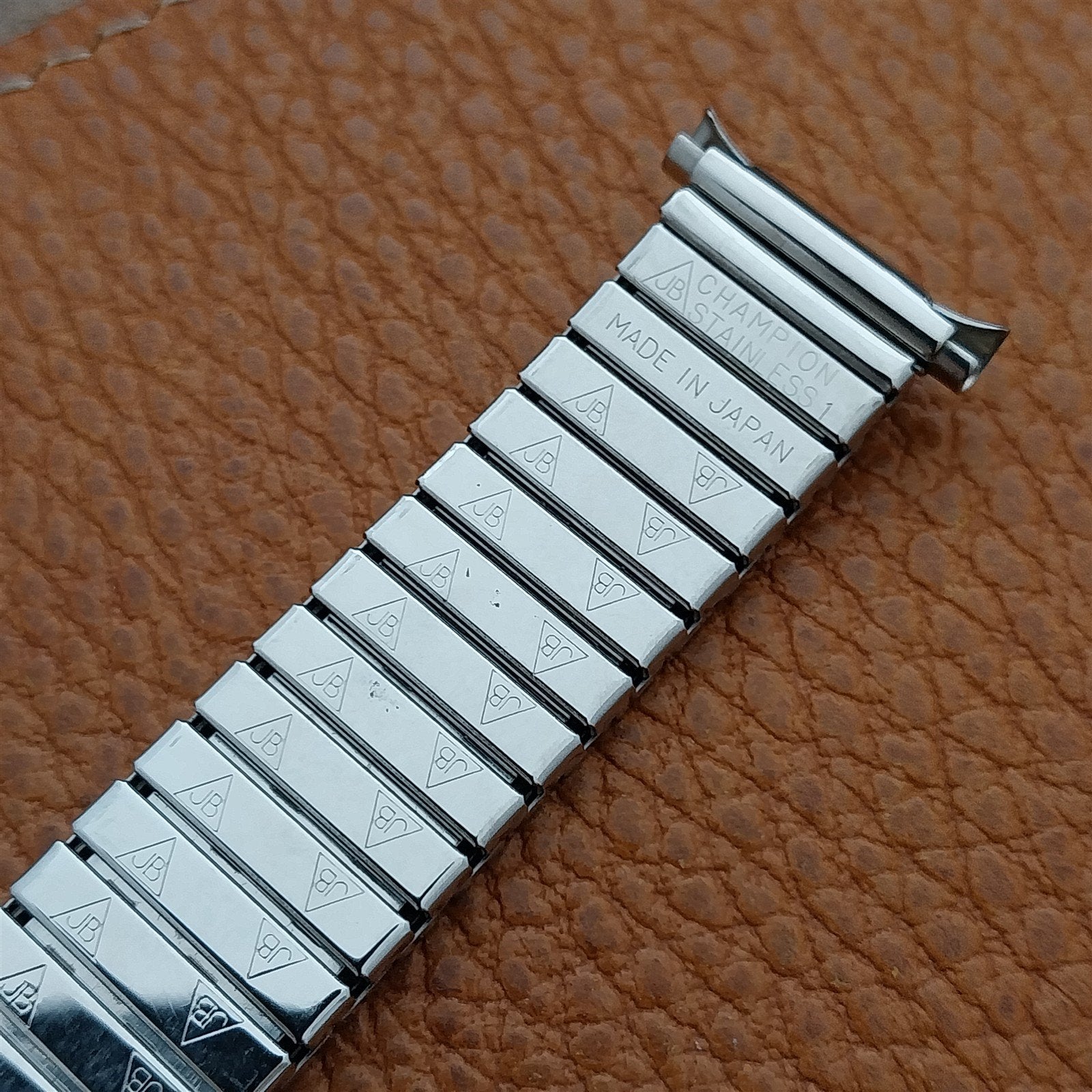 17mm 18mm 19mm JB Champion Long Stainless Steel Stretch Classic 1970s Watch Band