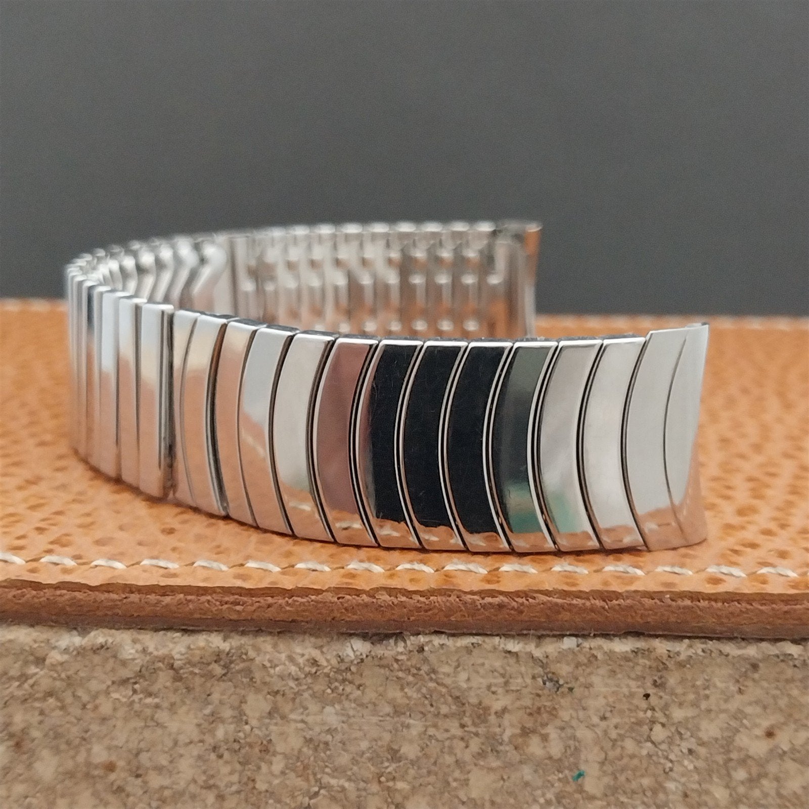 17.2mm JB Champion Stainless Classic Stretch Unused NOS 1950s Vintage Watch Band