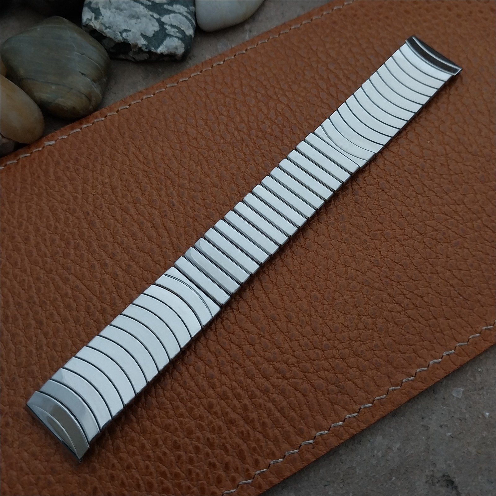17.2mm JB Champion Stainless Classic Stretch Unused NOS 1950s Vintage Watch Band