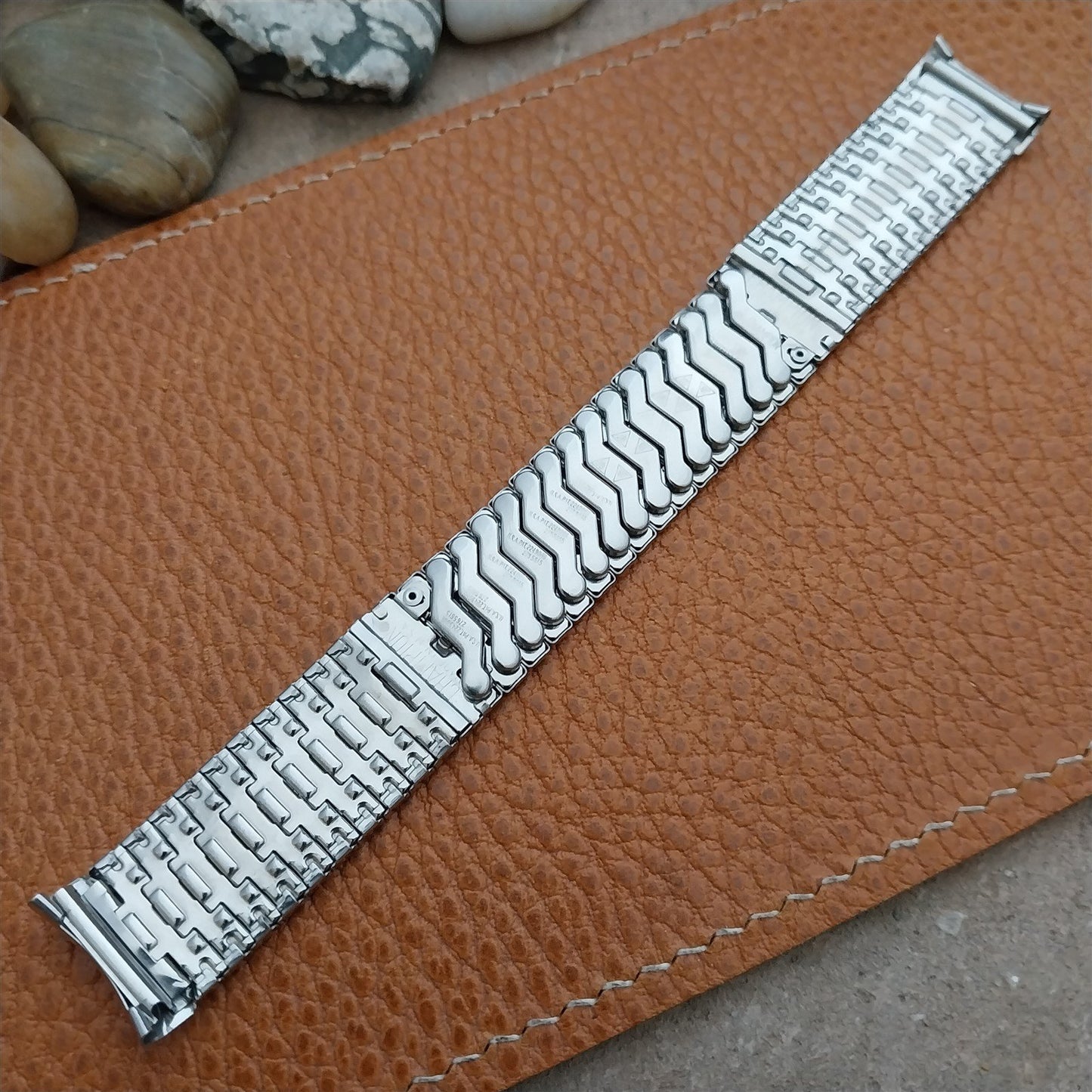 17.2mm JB Champion Stainless Classic Stretch Unused NOS 1950s Vintage Watch Band
