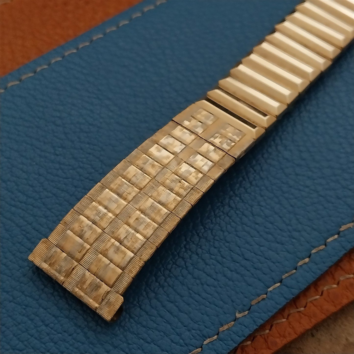 Vintage Gemex Tri-Tone Yellow White Rose 10k Gold-Fill Classic 1960s Watch Band