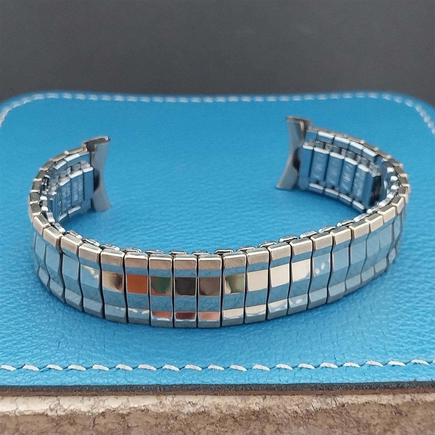 Vintage 17.2mm 17mm Gold-Filled Gemex 1950s Classic Stretch Unused Watch Band