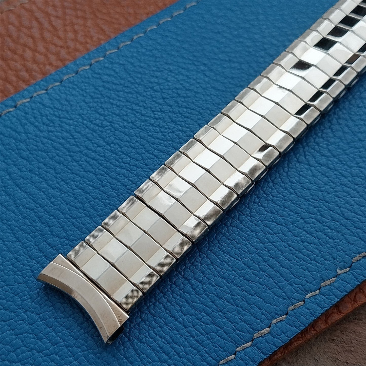 Vintage 17.2mm 17mm Gold-Filled Gemex 1950s Classic Stretch Unused Watch Band