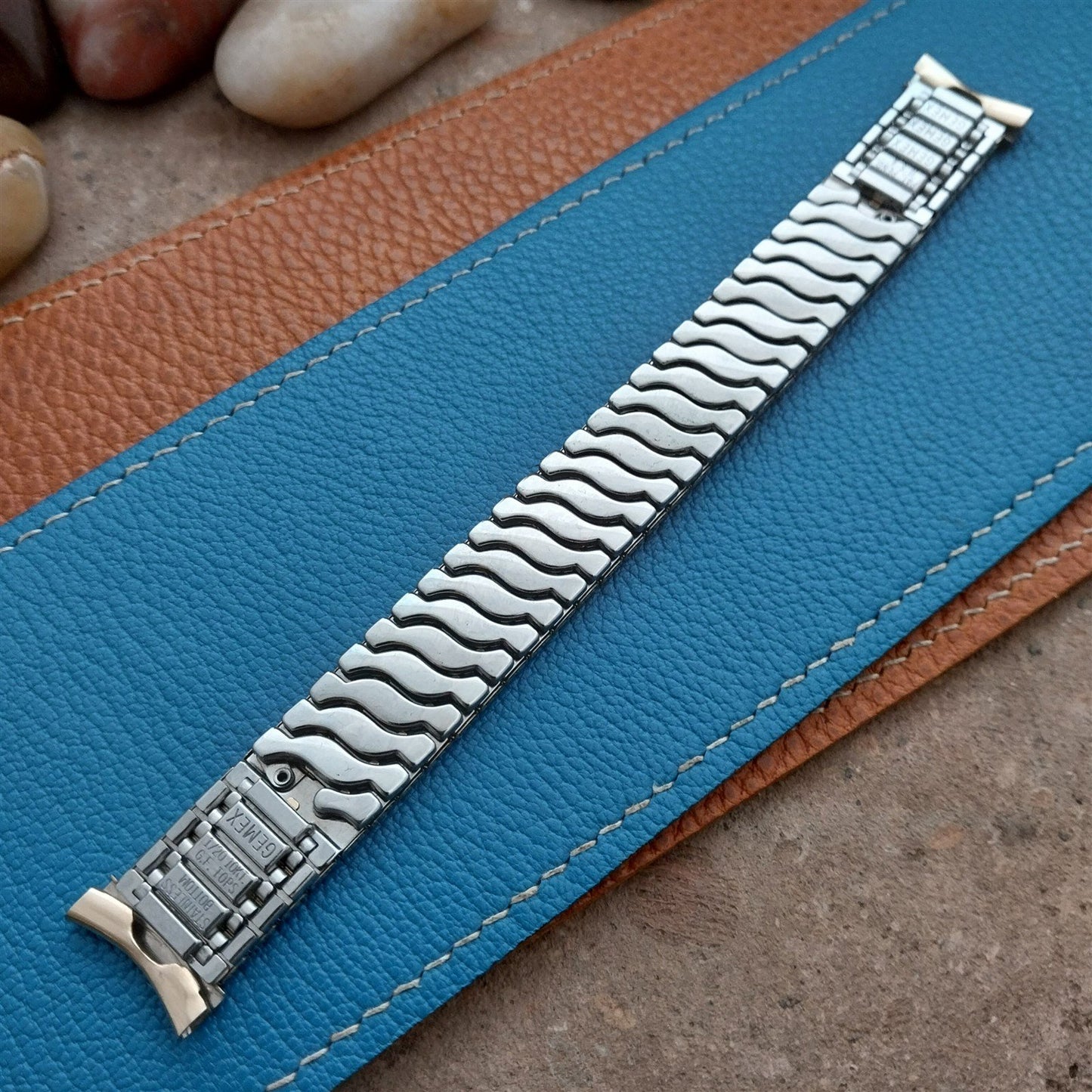 Vintage 17.2mm 17mm Gold-Filled Gemex 1950s Classic Stretch Unused Watch Band