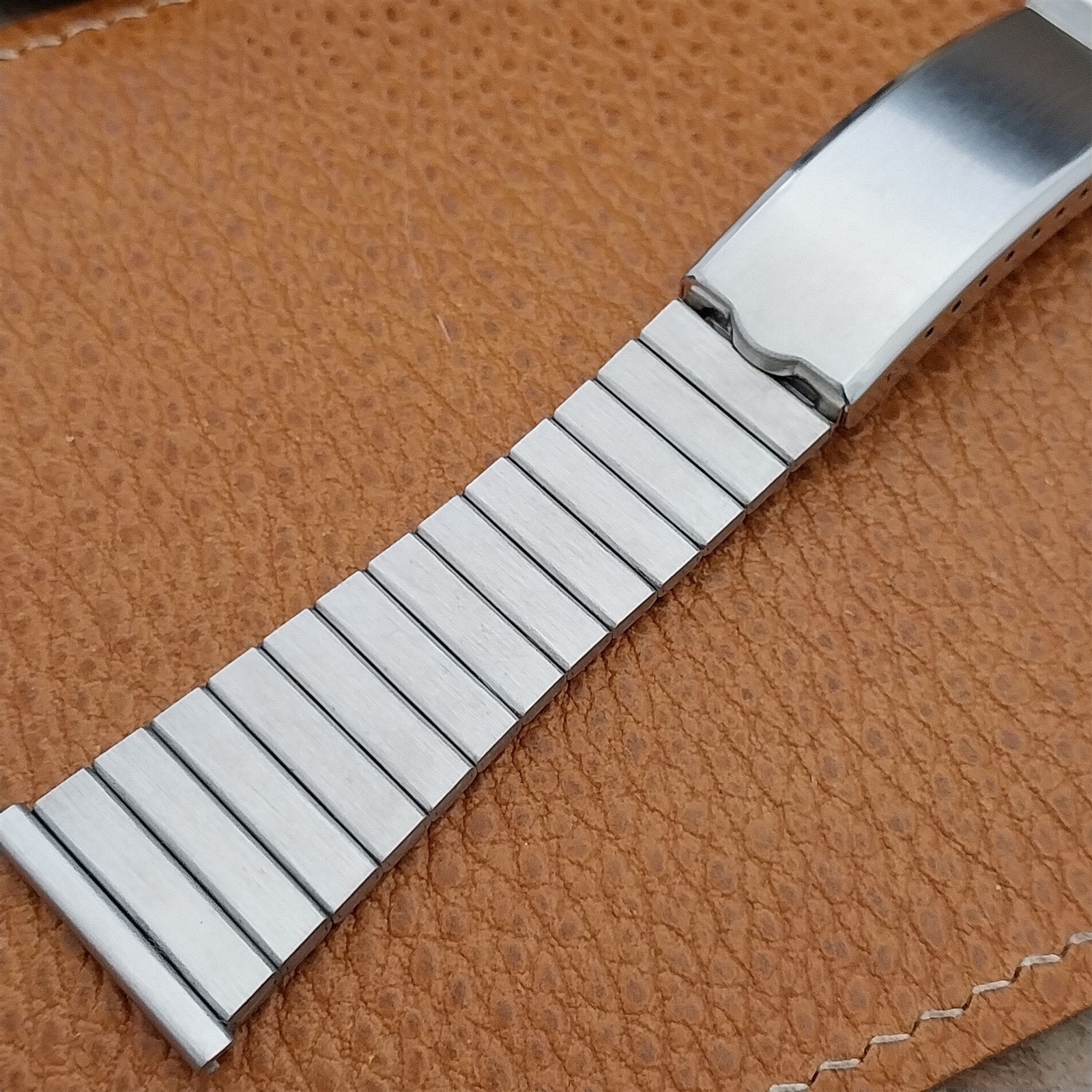 22mm JB Champion Flat-Link Stainless Steel NOS 1970s Vintage Watch Band