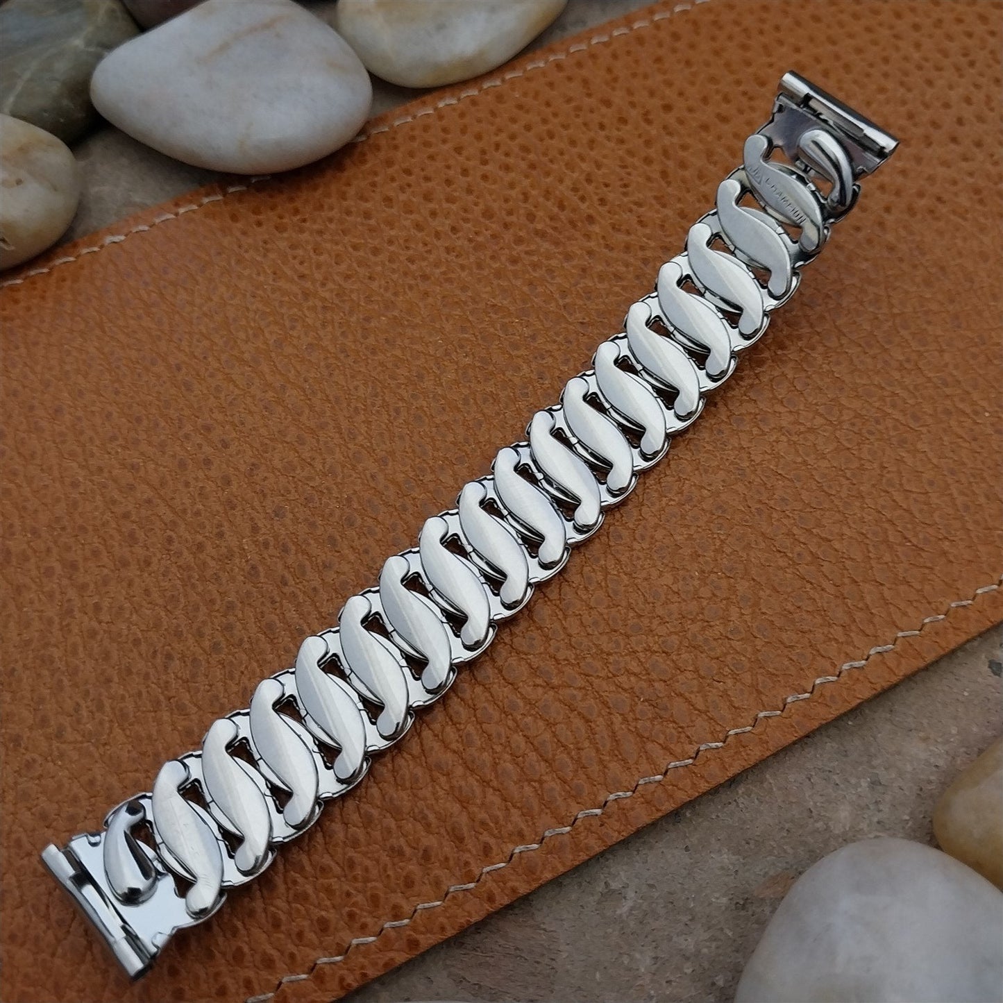 5/8" JB Champion Short Columbus Circle nos Unused 1950s Vintage Watch Band