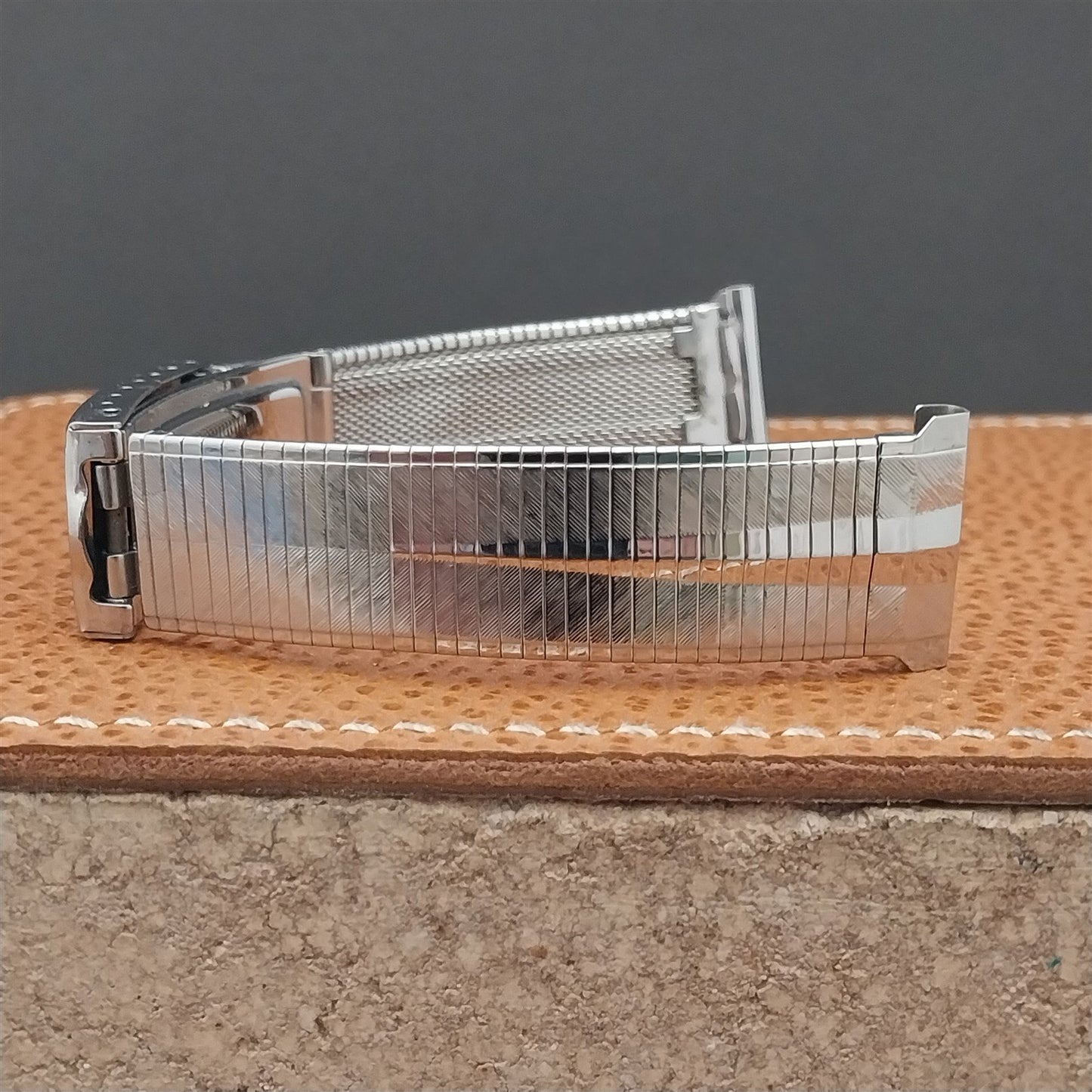 20mm Bulova Stainless Steel mcm nos 1960s Unused Vintage Watch Band