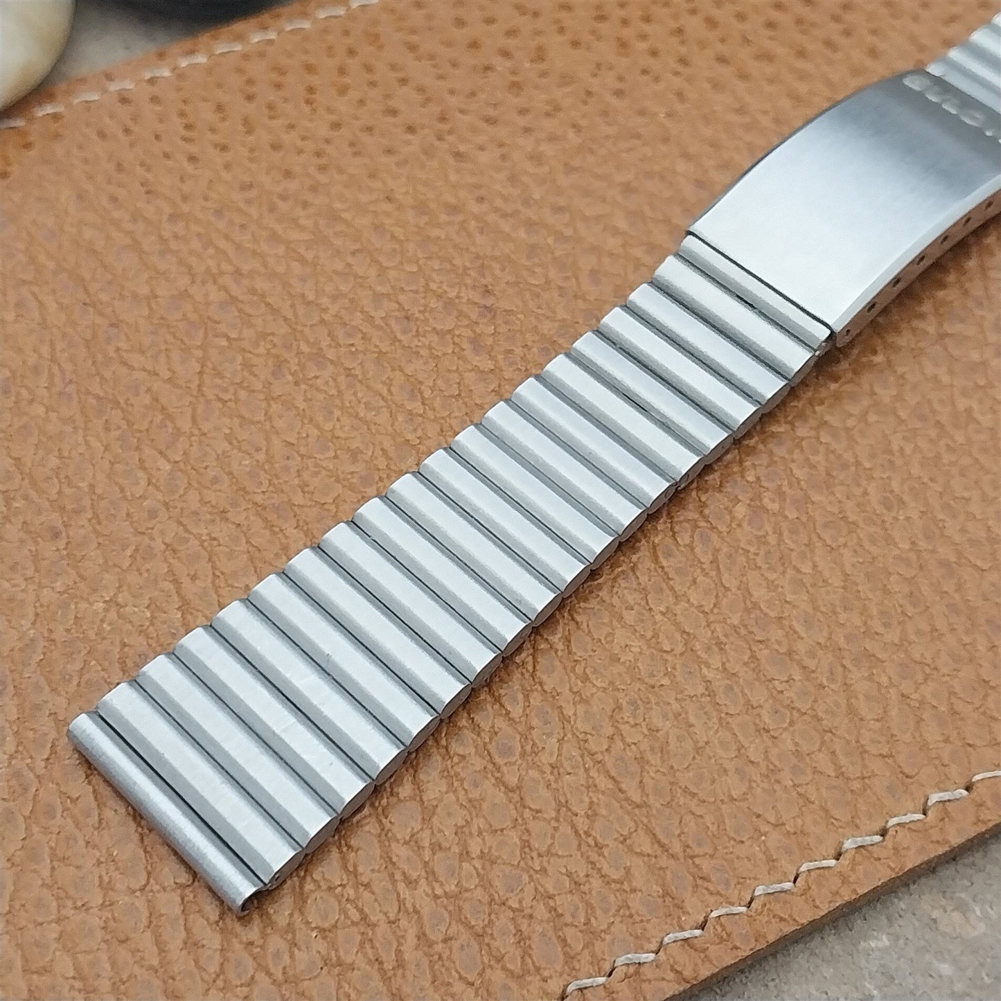 Vintage Bulova 81312 LCD Digital Quartz 20mm Stainless Steel Unused Watch Band