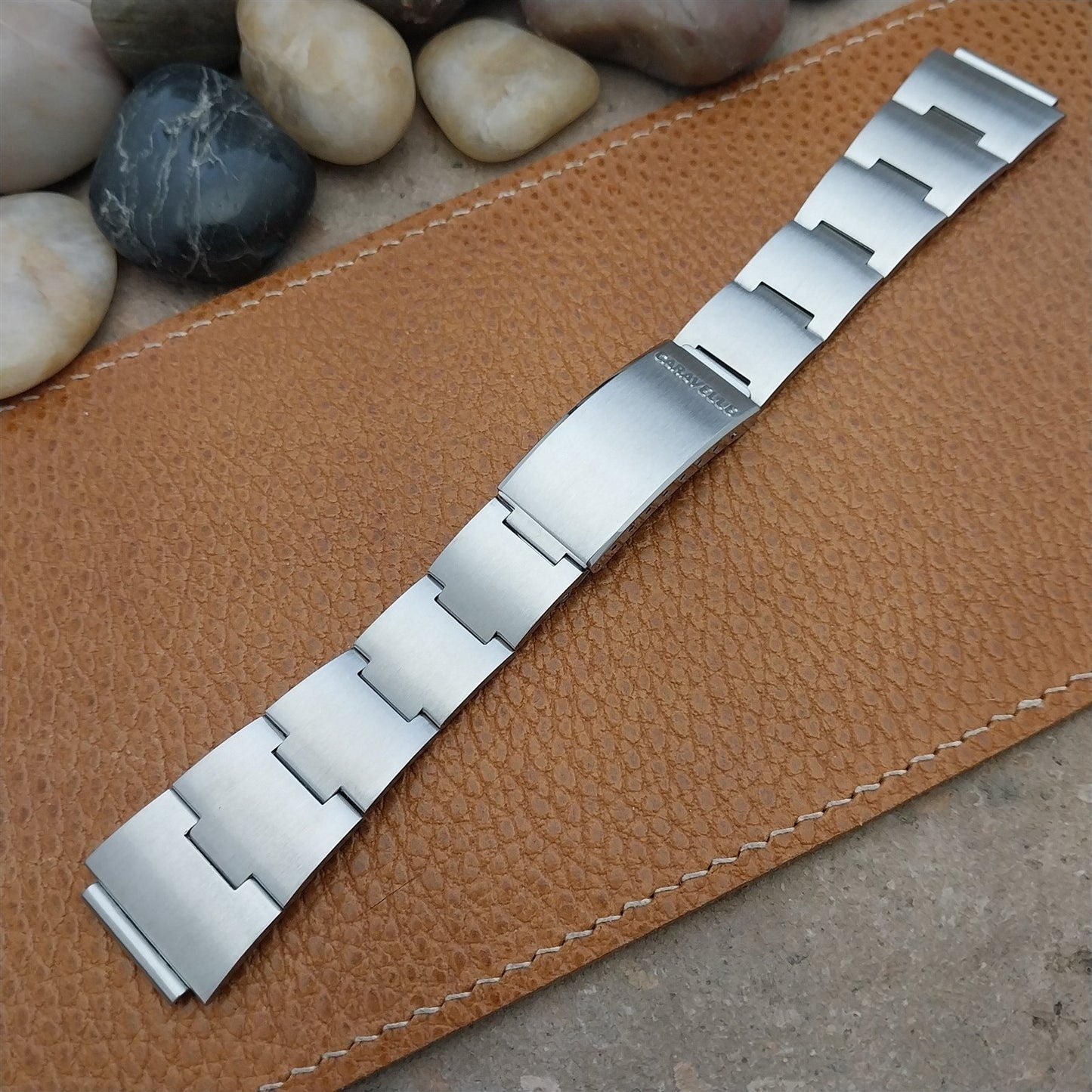 Caravelle 18mm Stelux Stainless Steel nos Flared 1970s Vintage Watch Band
