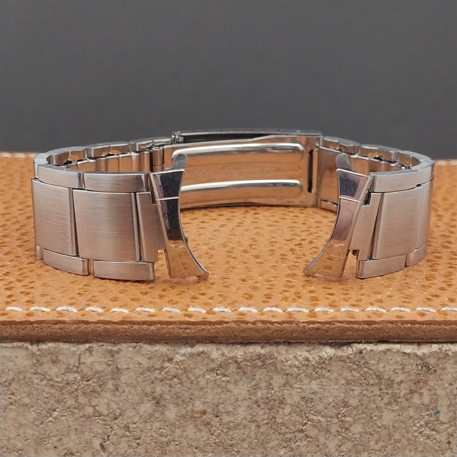 Vintage Bulova Caravelle 18mm Stainless Steel Diver Unused NOS 1970s Watch Band