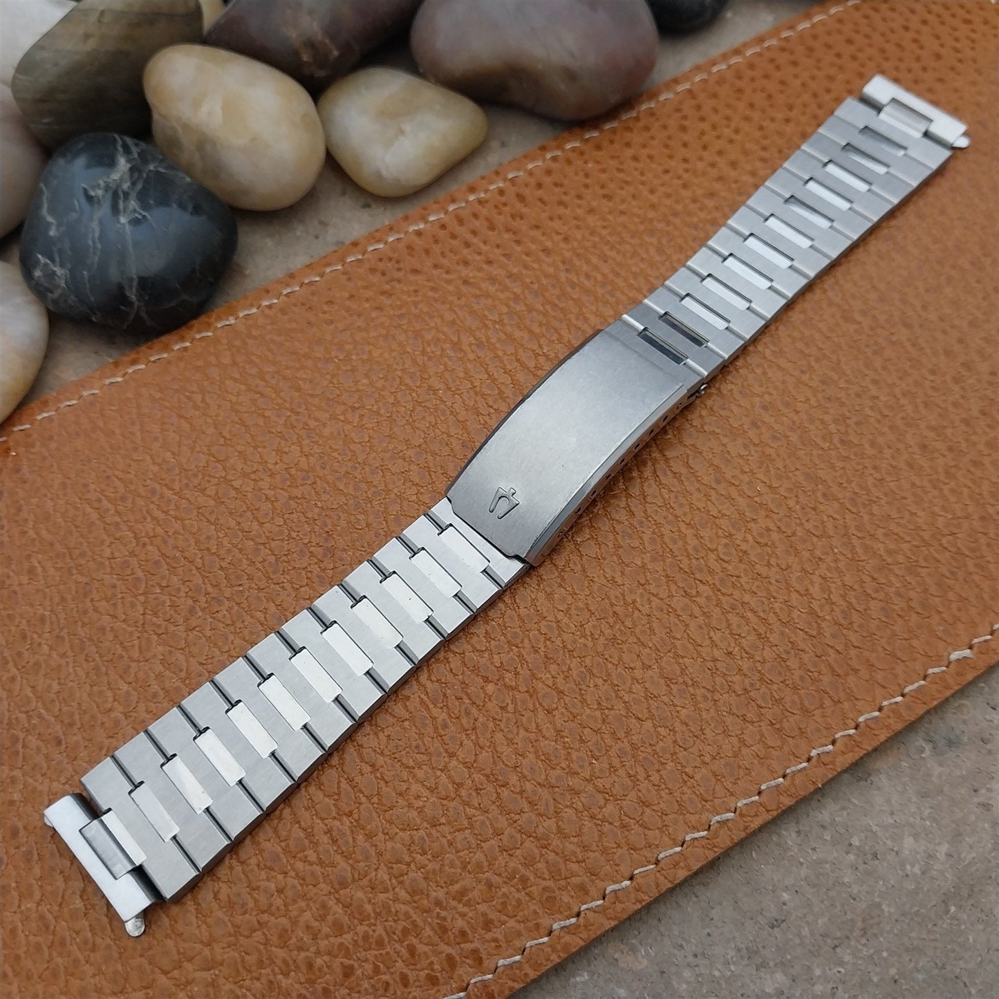 Bulova LCD Digital Quartz 18mm Stainless Steel nos Vintage Watch Band