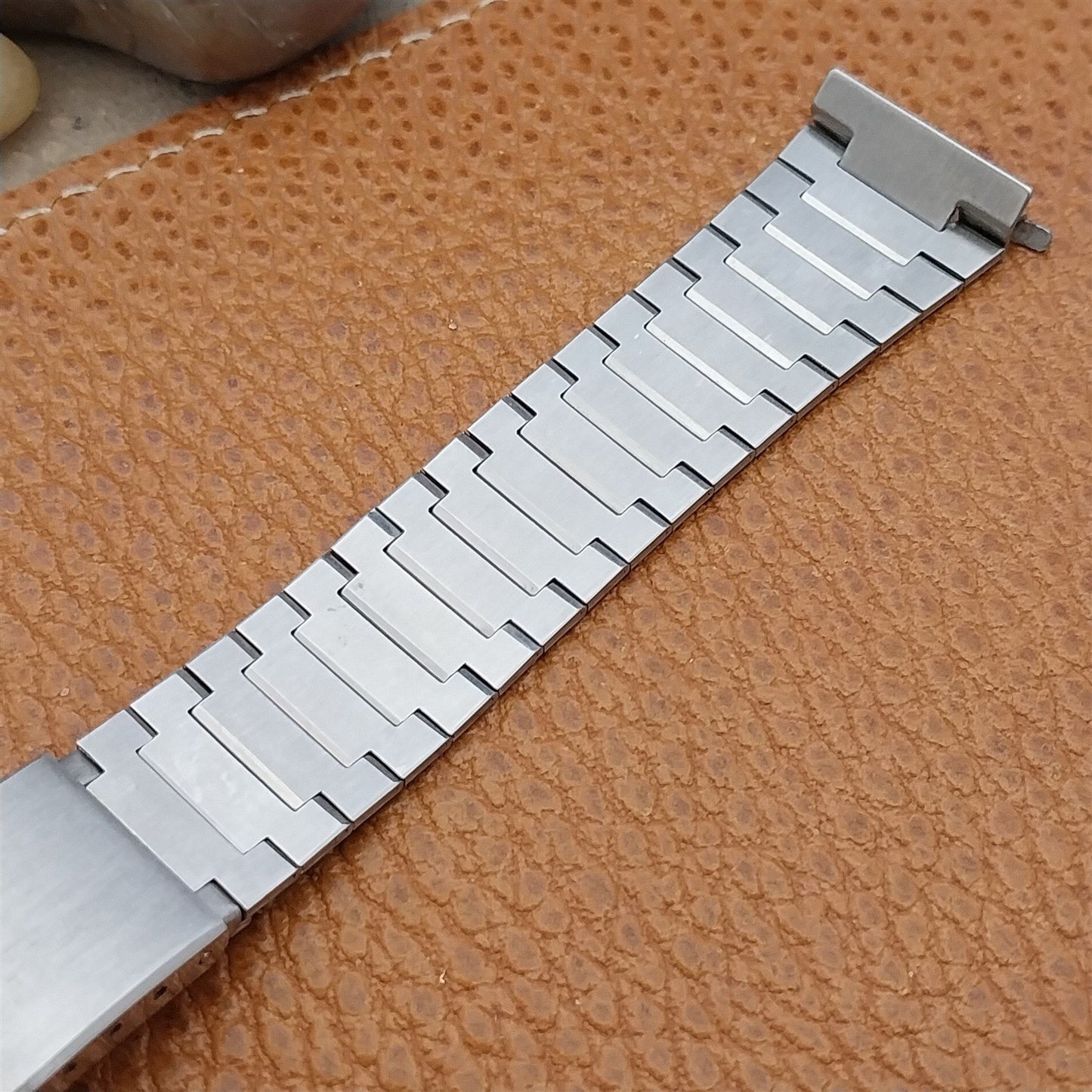 19mm Bulova Accutron LCD Digital Stainless Steel nos Unused Vintage Watch Band