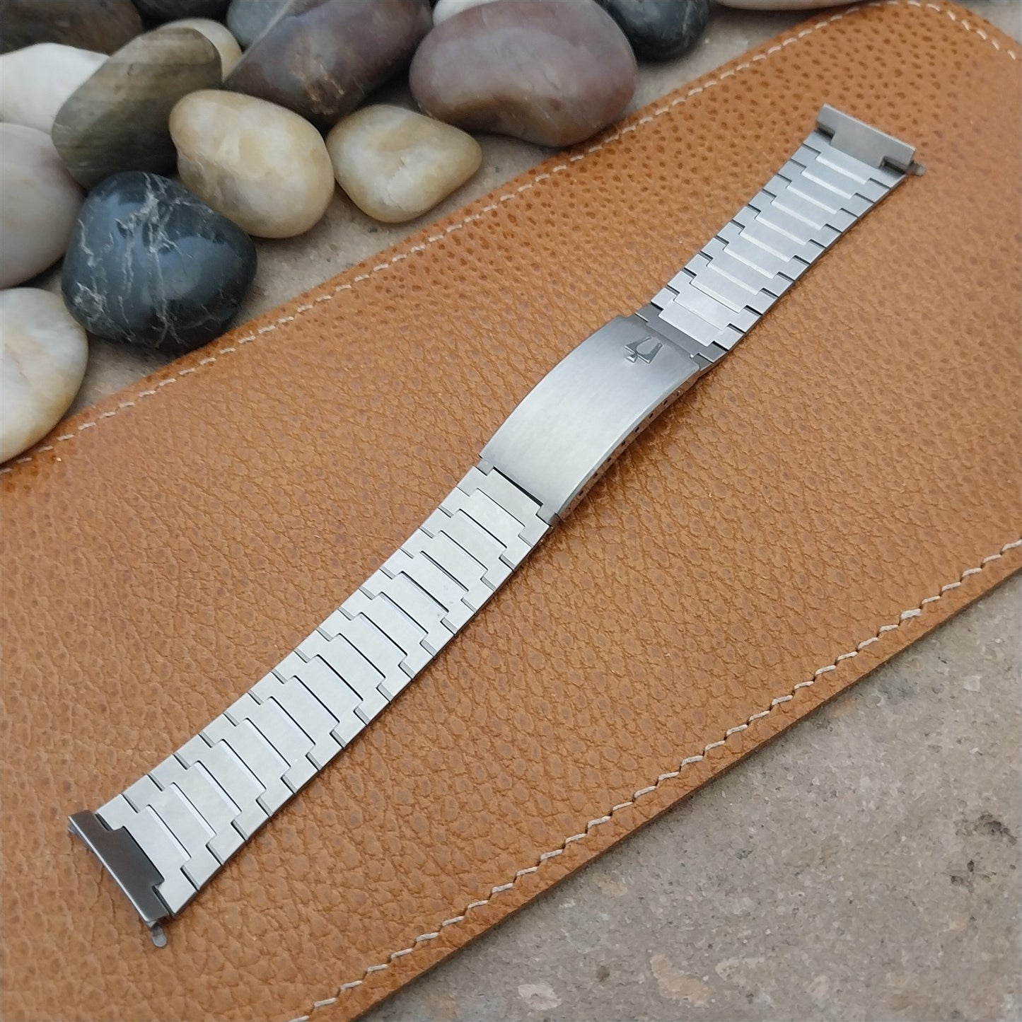 19mm Bulova Accutron LCD Digital Stainless Steel nos Unused Vintage Watch Band