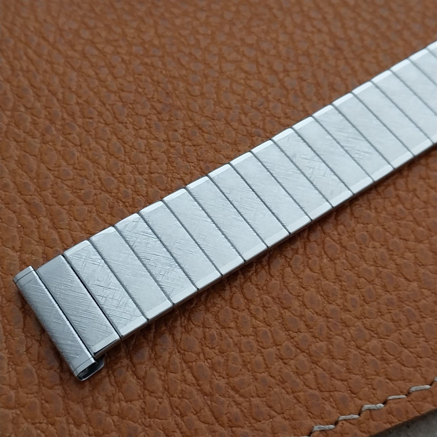 Vintage 17.2mm 1960s Bellavance Stainless Steel Uniflex Expansion nos Watch Band