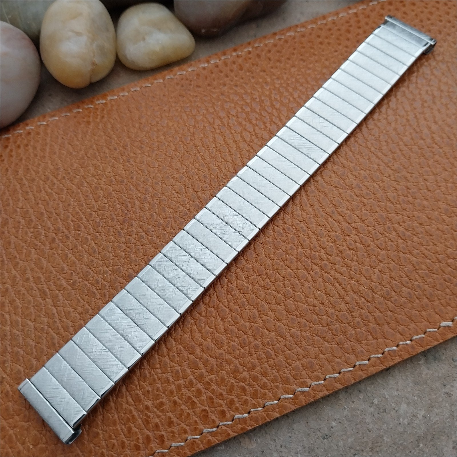 Vintage 17.2mm 1960s Bellavance Stainless Steel Uniflex Expansion nos Watch Band