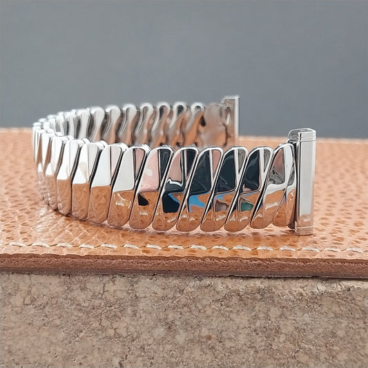 Short 1960s Bellavance Stainless Steel Classic Stretch Unused Vintage Watch Band