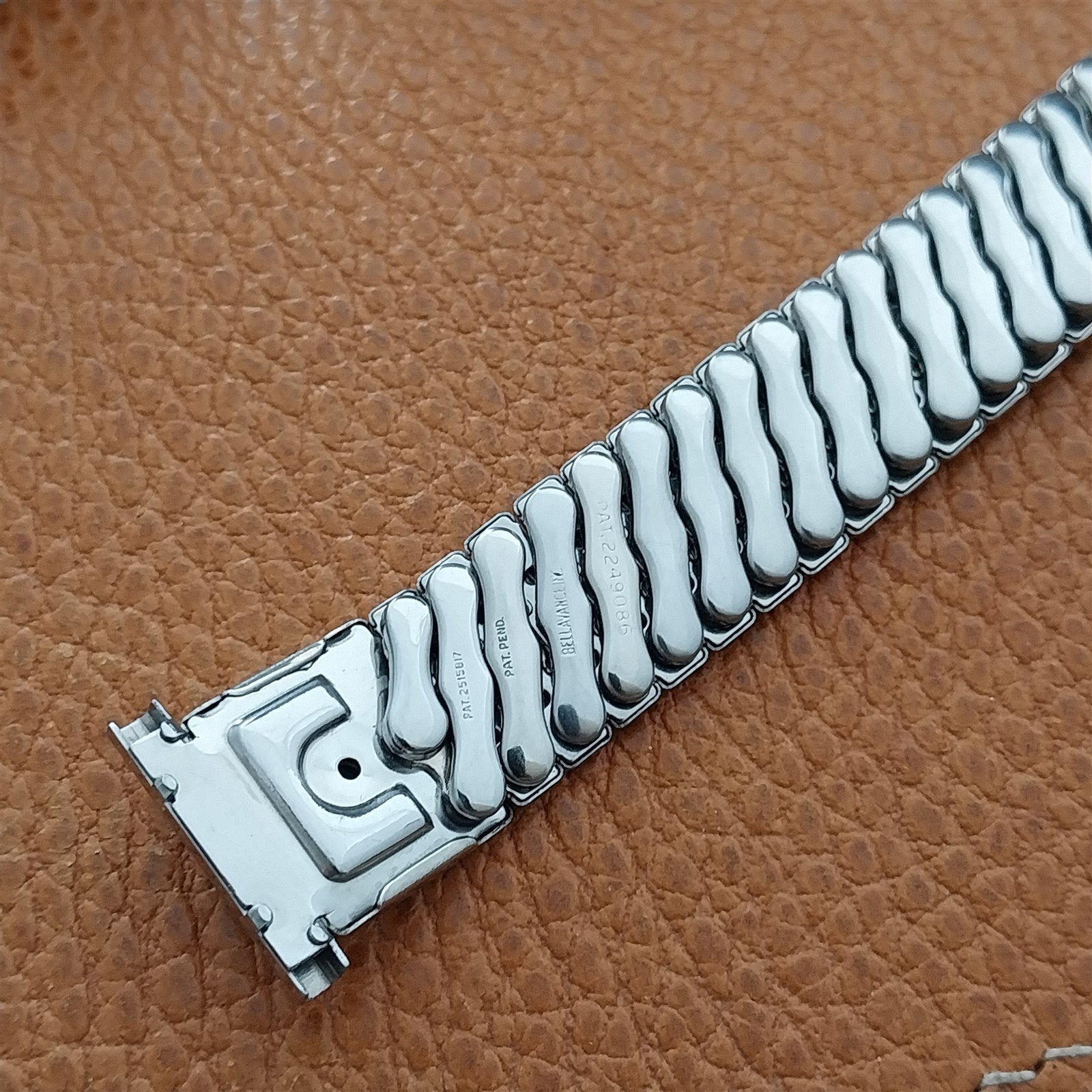 Short 1960s Bellavance Stainless Steel CLassic Stretch nos Vintage Watch Band