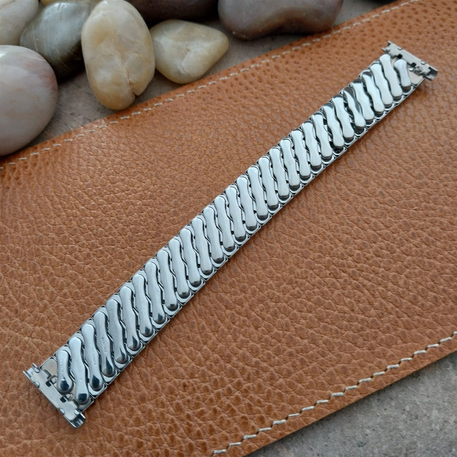 19mm 18mm 16mm 1960s Bellavance Stainless Steel Classic Stretch nos Watch Band