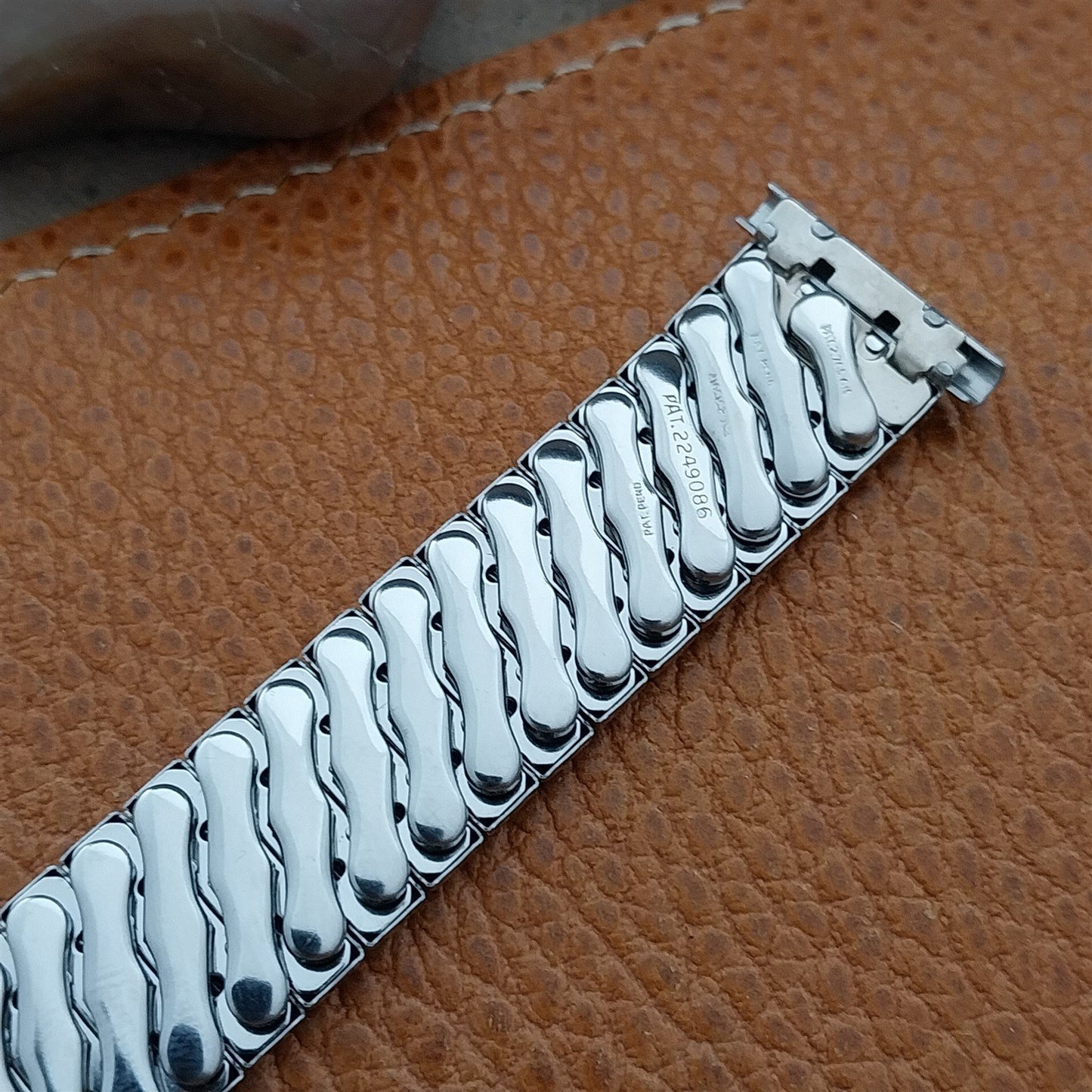 19mm 18mm 1960s Bellavance Stainless Steel Expansion Unused Vintage Watch Band