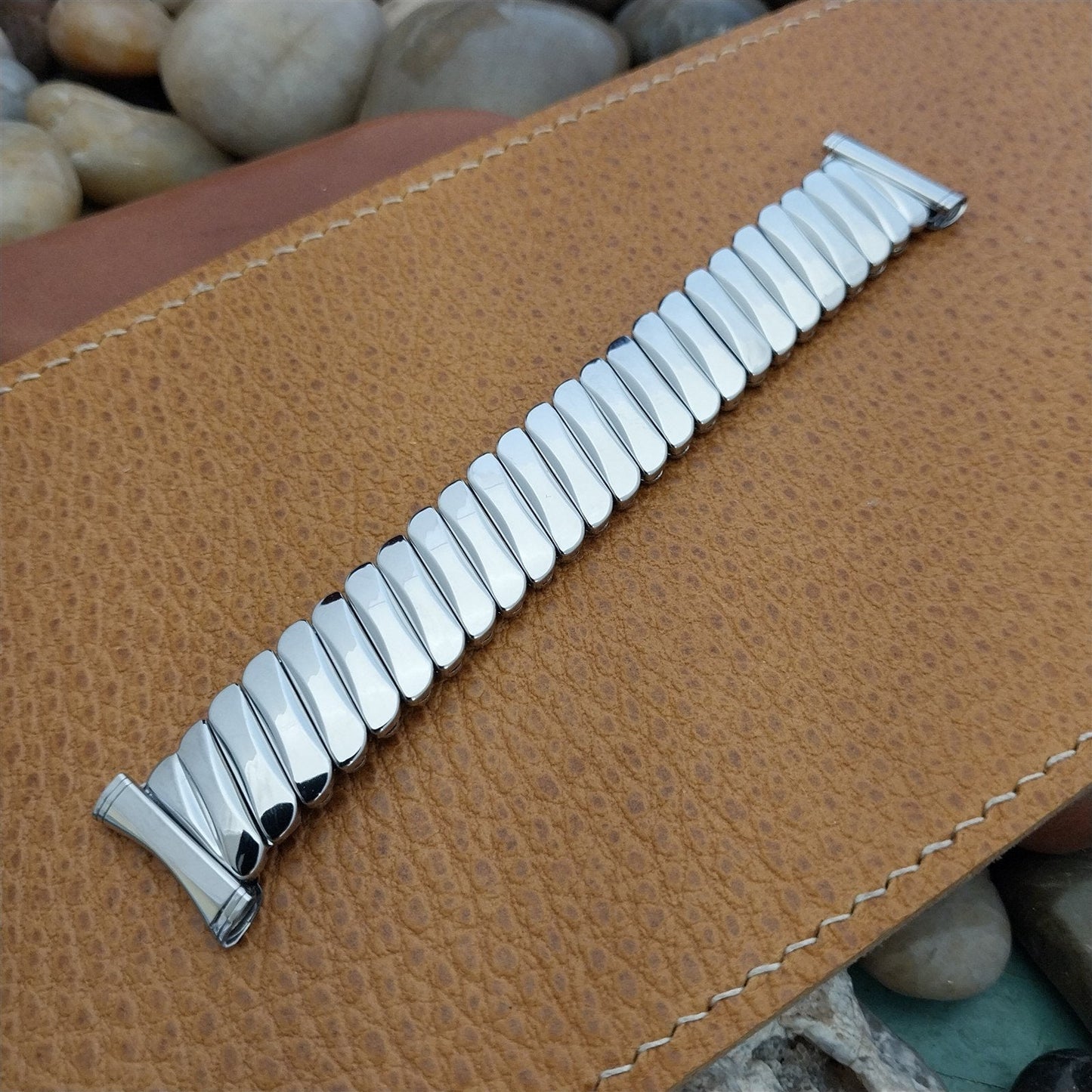 Short Stainless Steel nos 1960s Bellavance Vintage Watch Band 16mm 18mm 19mm