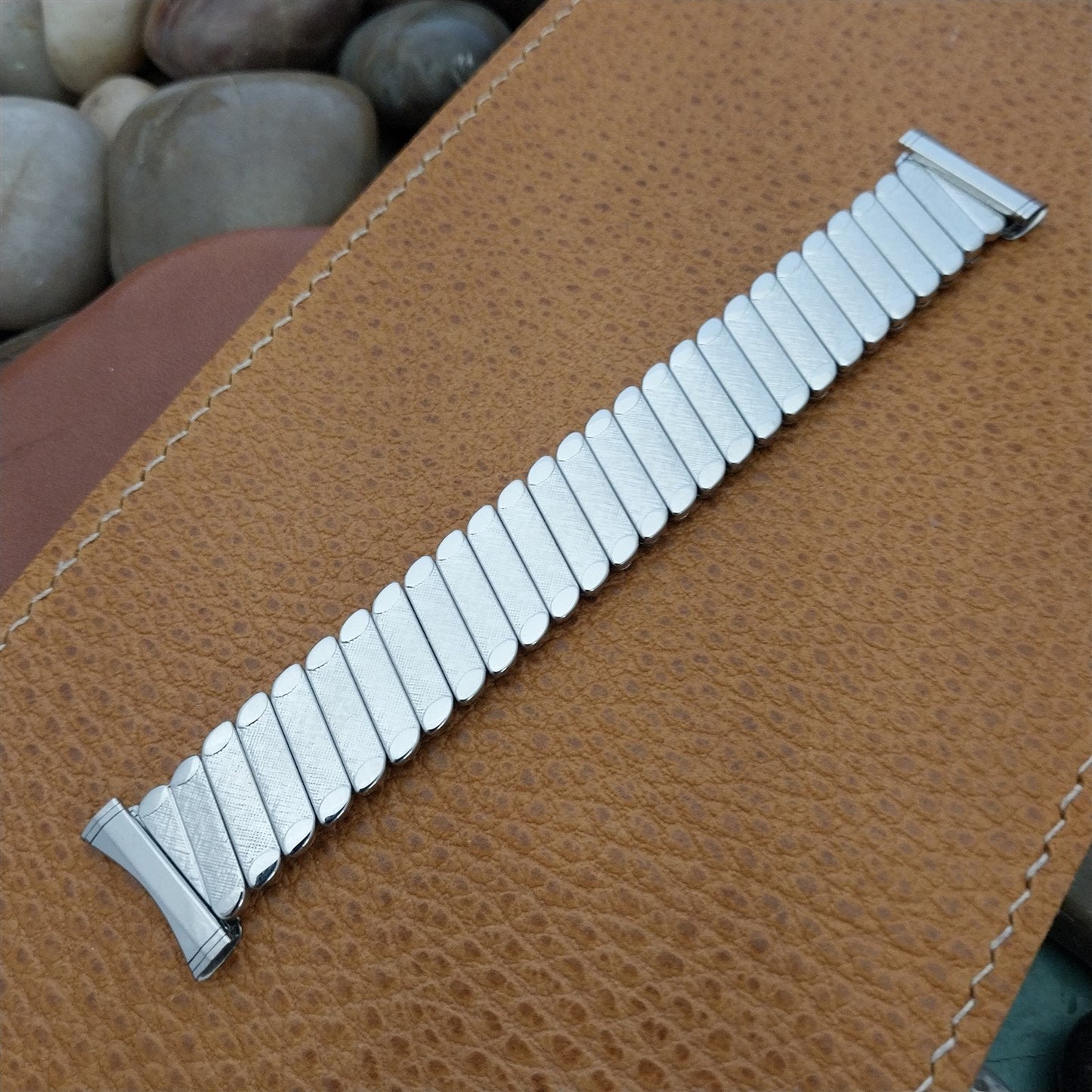 Short Stainless Steel nos 1960s Bellavance Vintage Watch Band 16mm 18mm 19mm