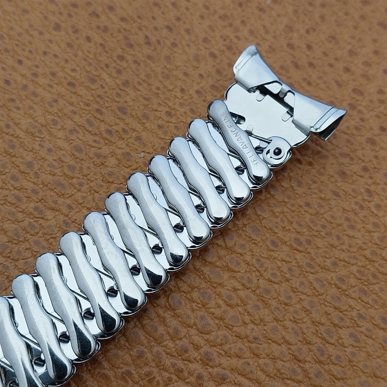 1950s Stainless Steel Classic Stretch Bellavance 19mm 18mm Vintage Watch Band