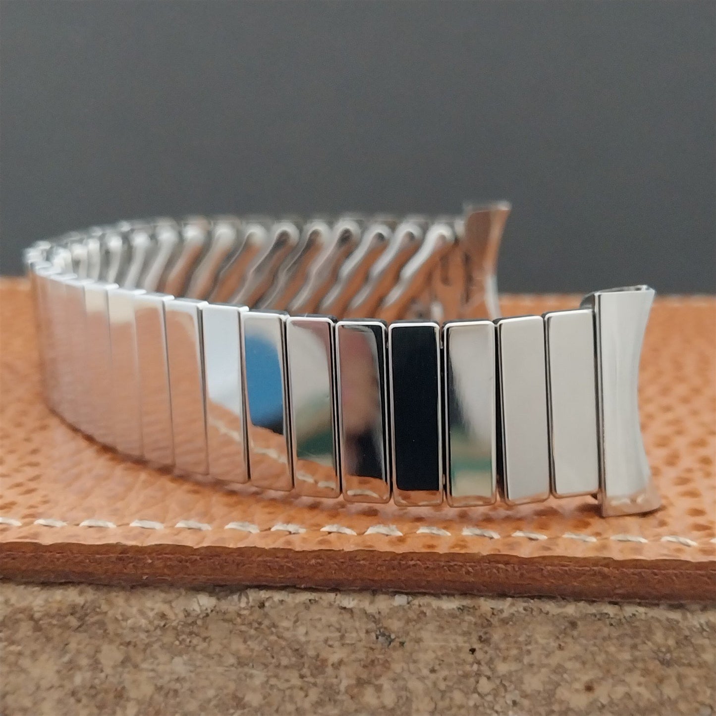 19mm Stainless Steel Expansion Bellavance 1960s nos Vintage Watch Band