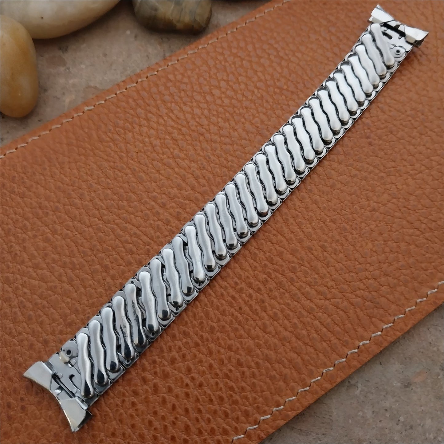 19mm Stainless Steel Expansion Bellavance 1960s nos Vintage Watch Band
