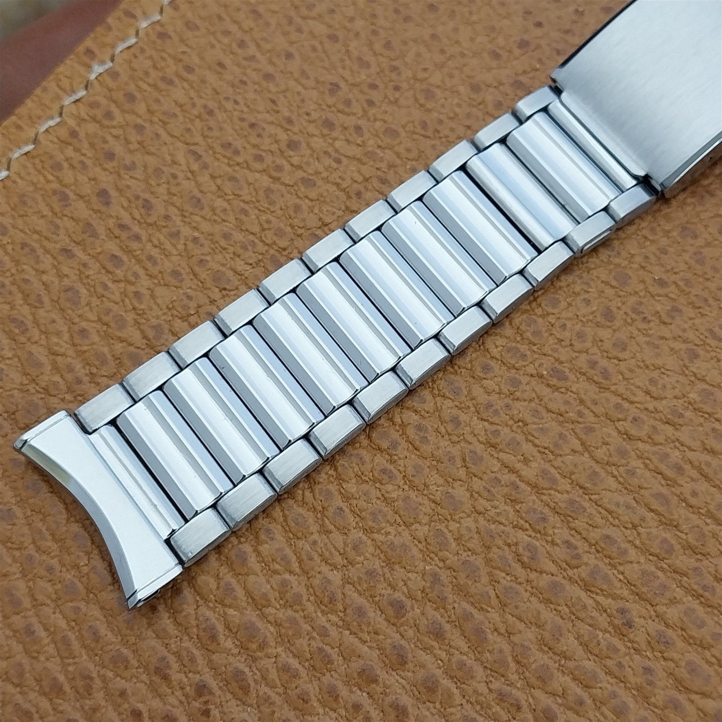 19mm 18mm Bulova Solid Stainless Steel Unused Classic 1970s Vintage Watch Band