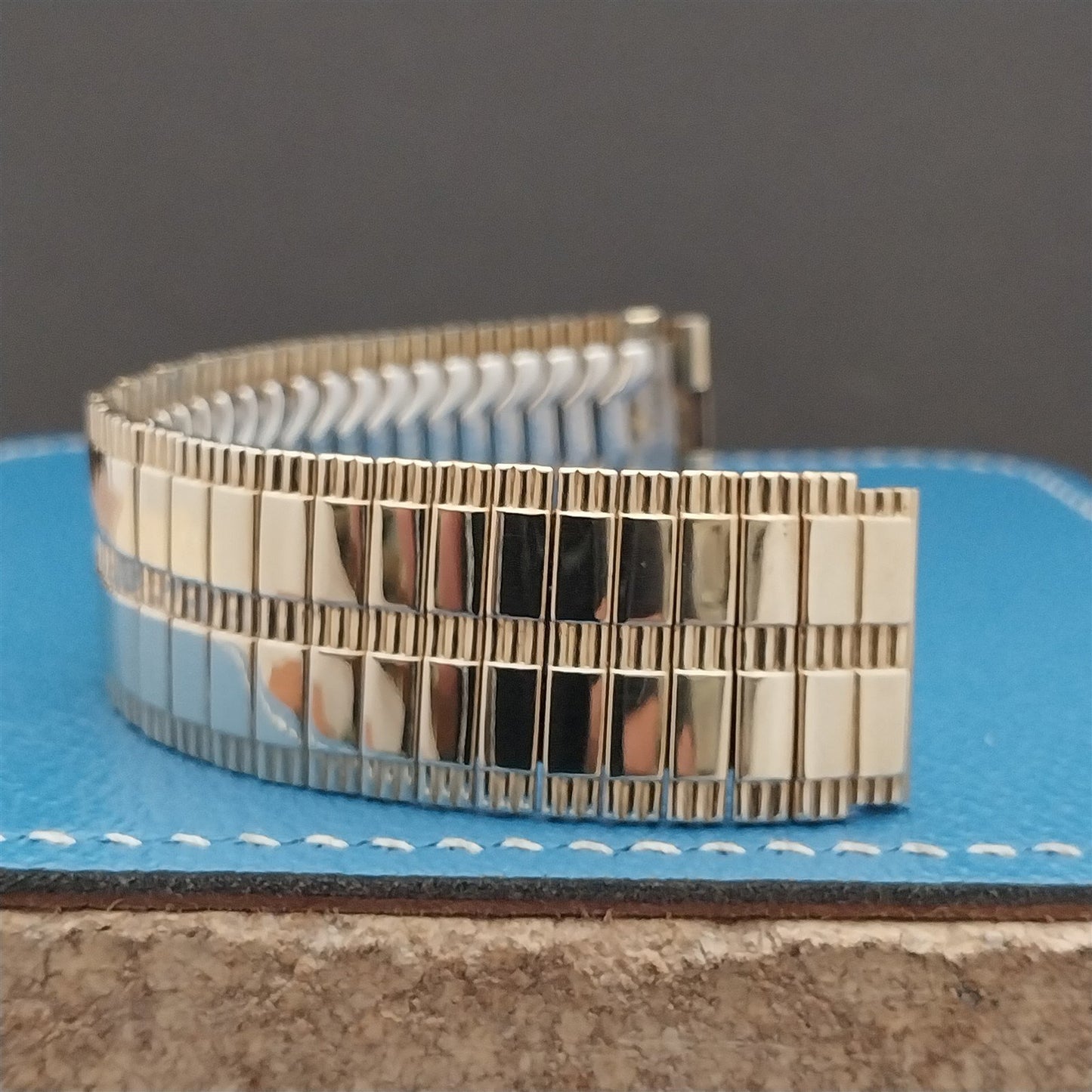 1950s Speidel Wide Gold-Filled 19mm Unused Classic Stretch Vintage Watch Band