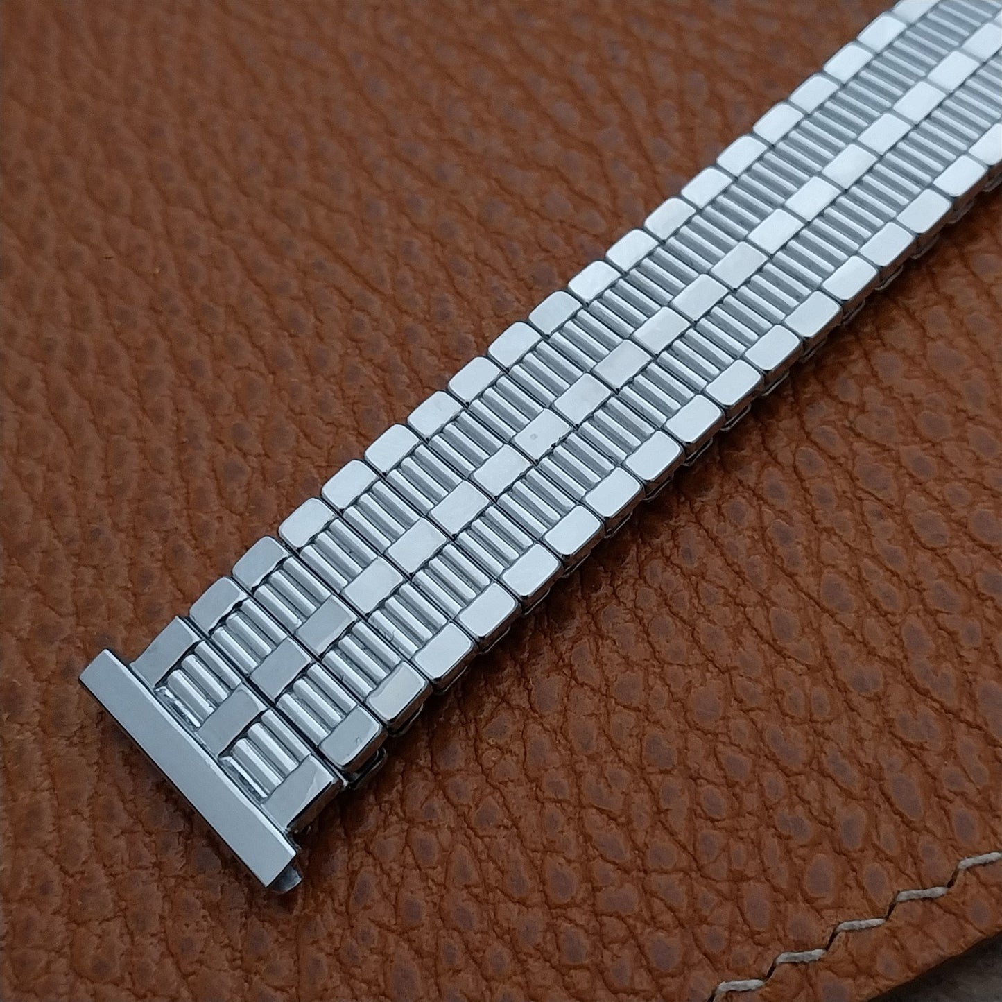 19mm 18mm 16mm White Gold-Filled 1953 Speidel Aztec Short nos Vintage Watch Band