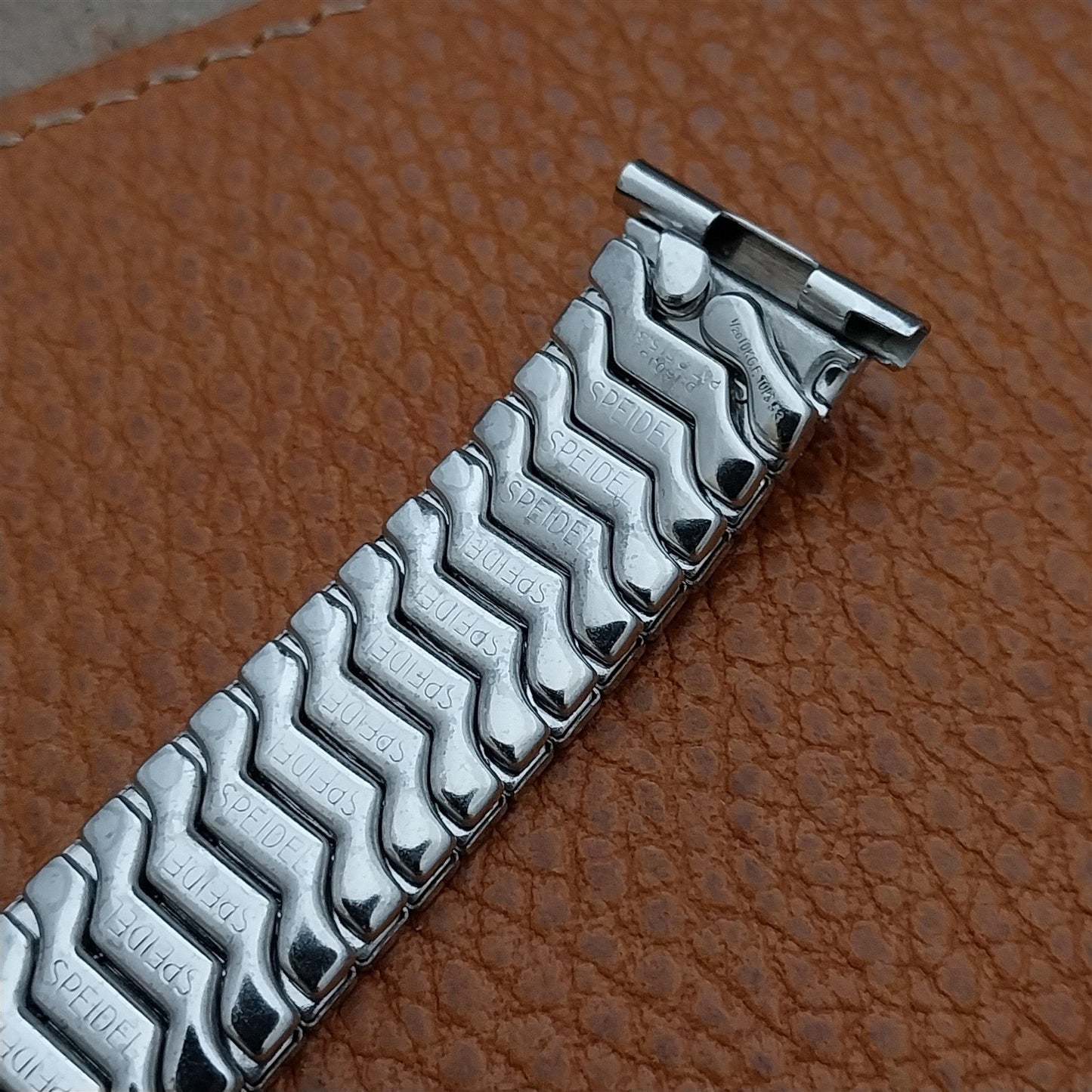 19mm 18mm 16mm White Gold-Filled 1953 Speidel Aztec Short nos Vintage Watch Band