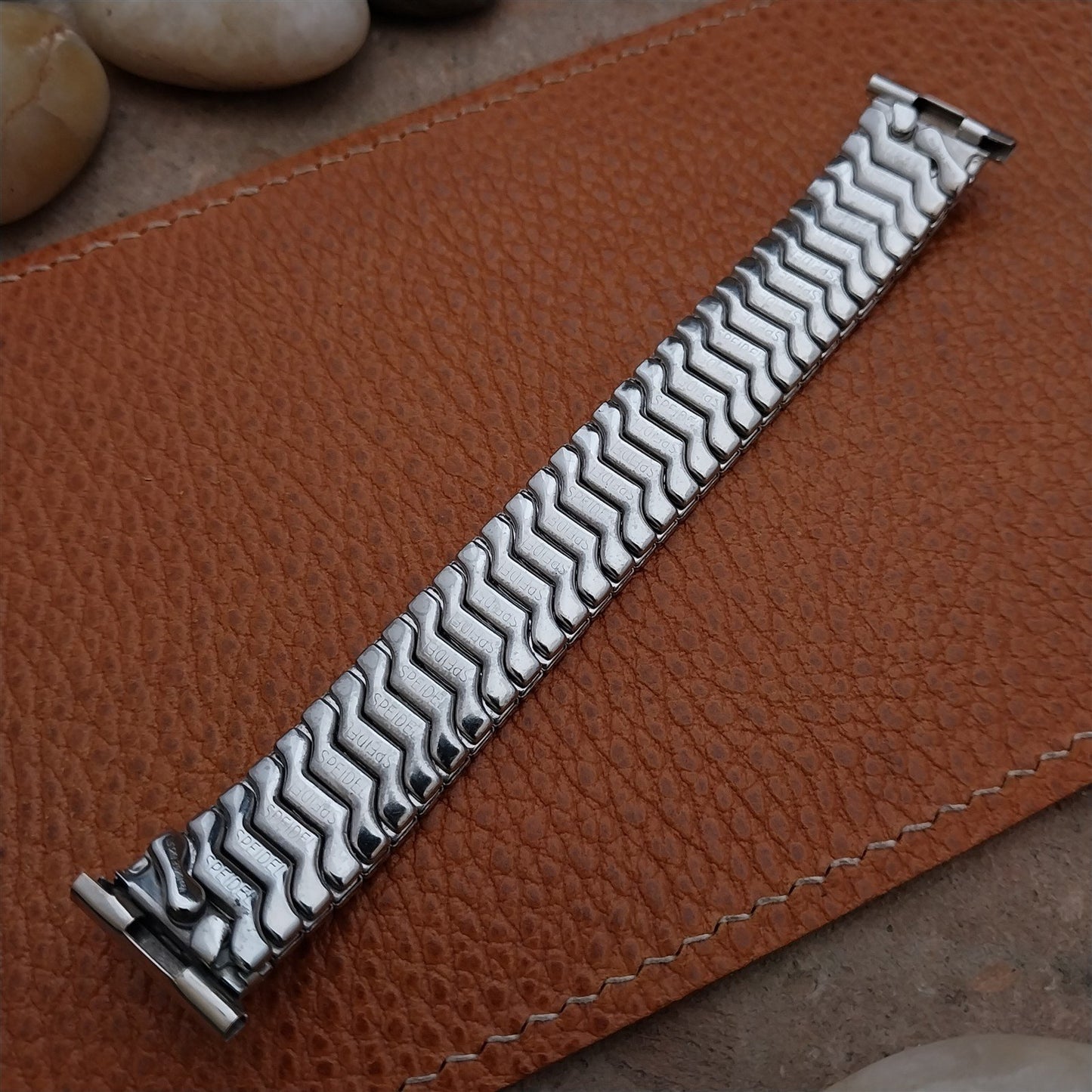 19mm 18mm 16mm White Gold-Filled 1953 Speidel Aztec Short nos Vintage Watch Band