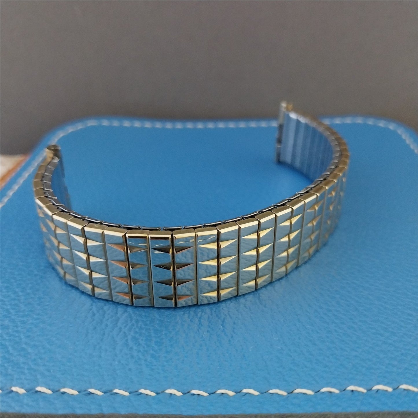 1960 10k yellow Gold-Filled Speidel19mm nos Vintage Watchband