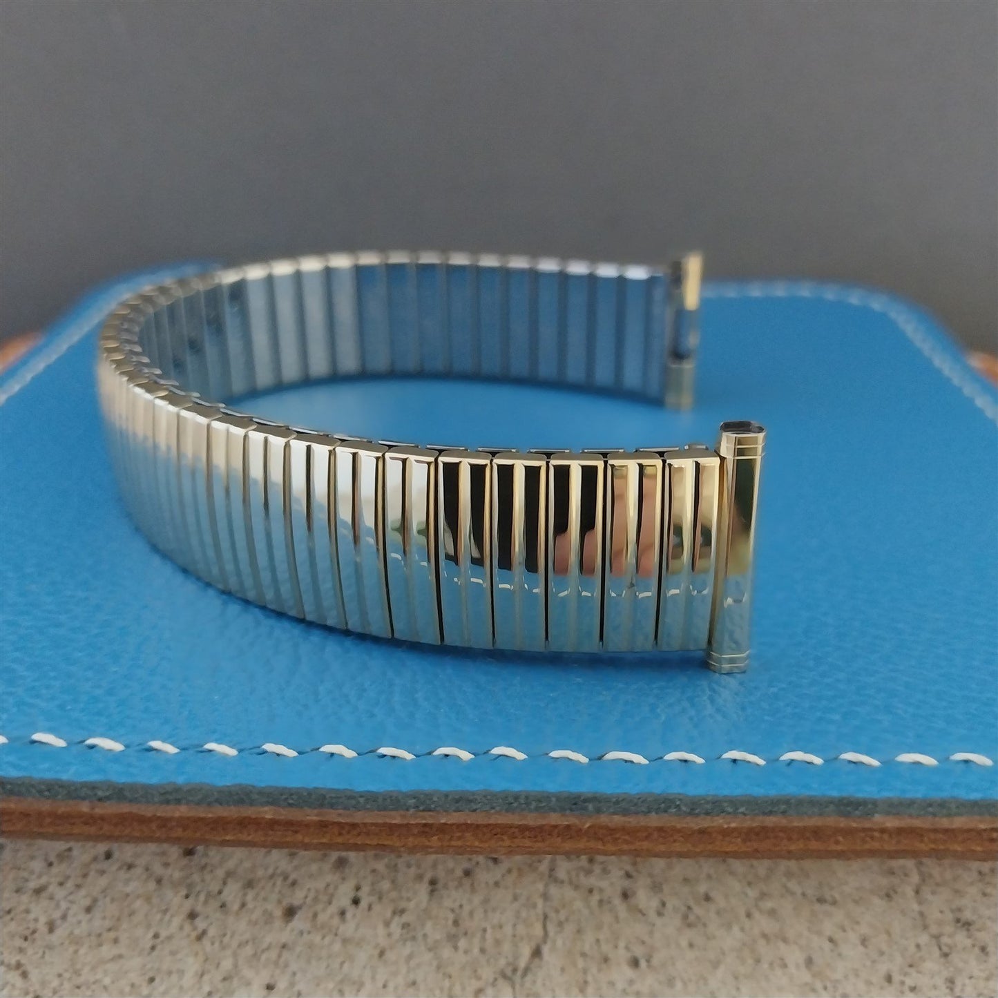 1960s 10k Yellow Gold-Filled Speidel Linesman USA nos Vintage Watch Band