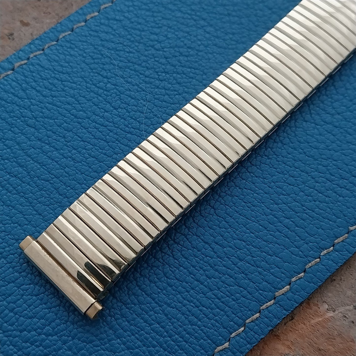 17mm 18mm 19mm Yellow Rolled Gold Plate Speidel Linesman Unused 1970s Watch band